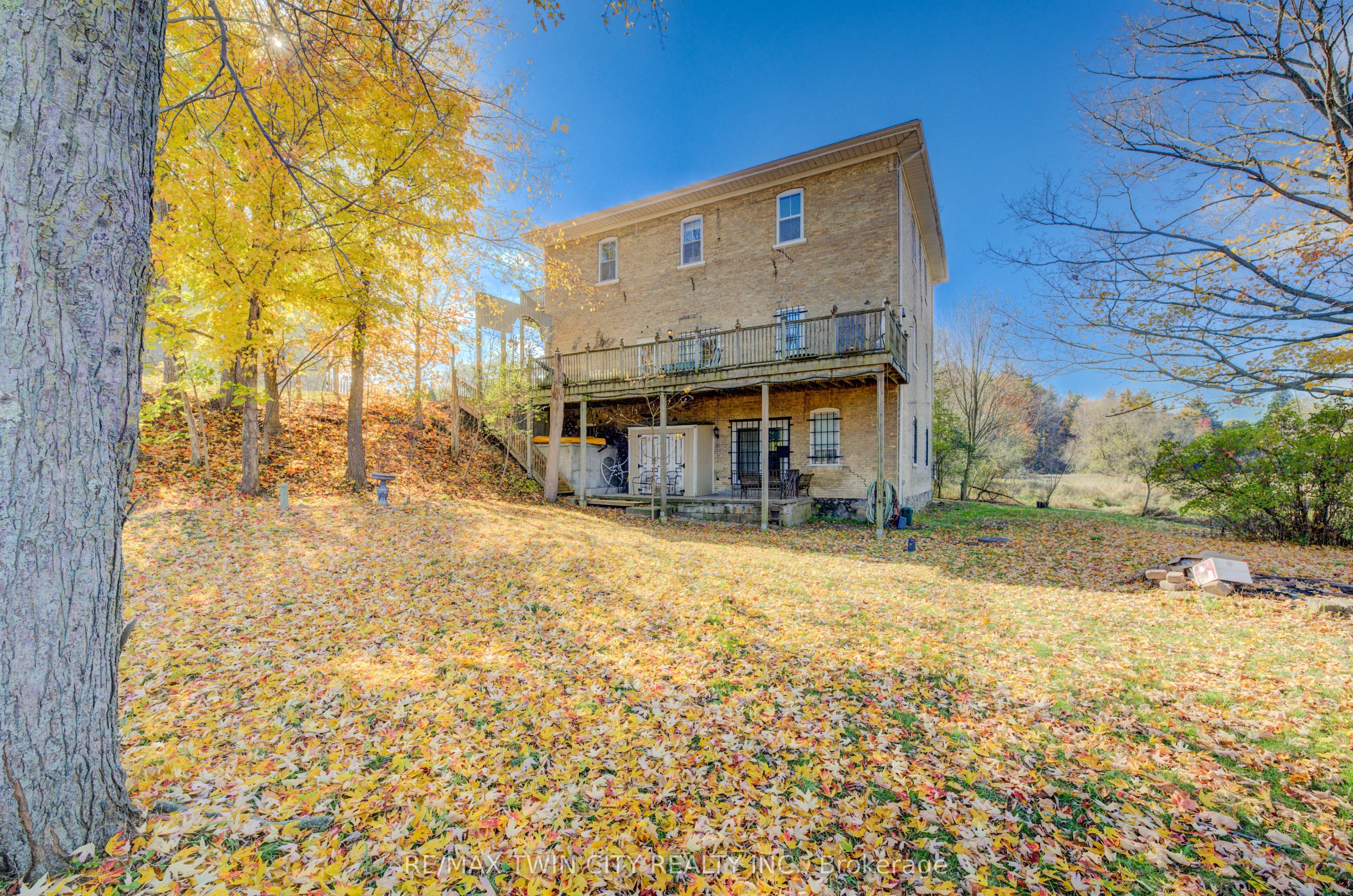 3506 Huron Road Property Photo 33