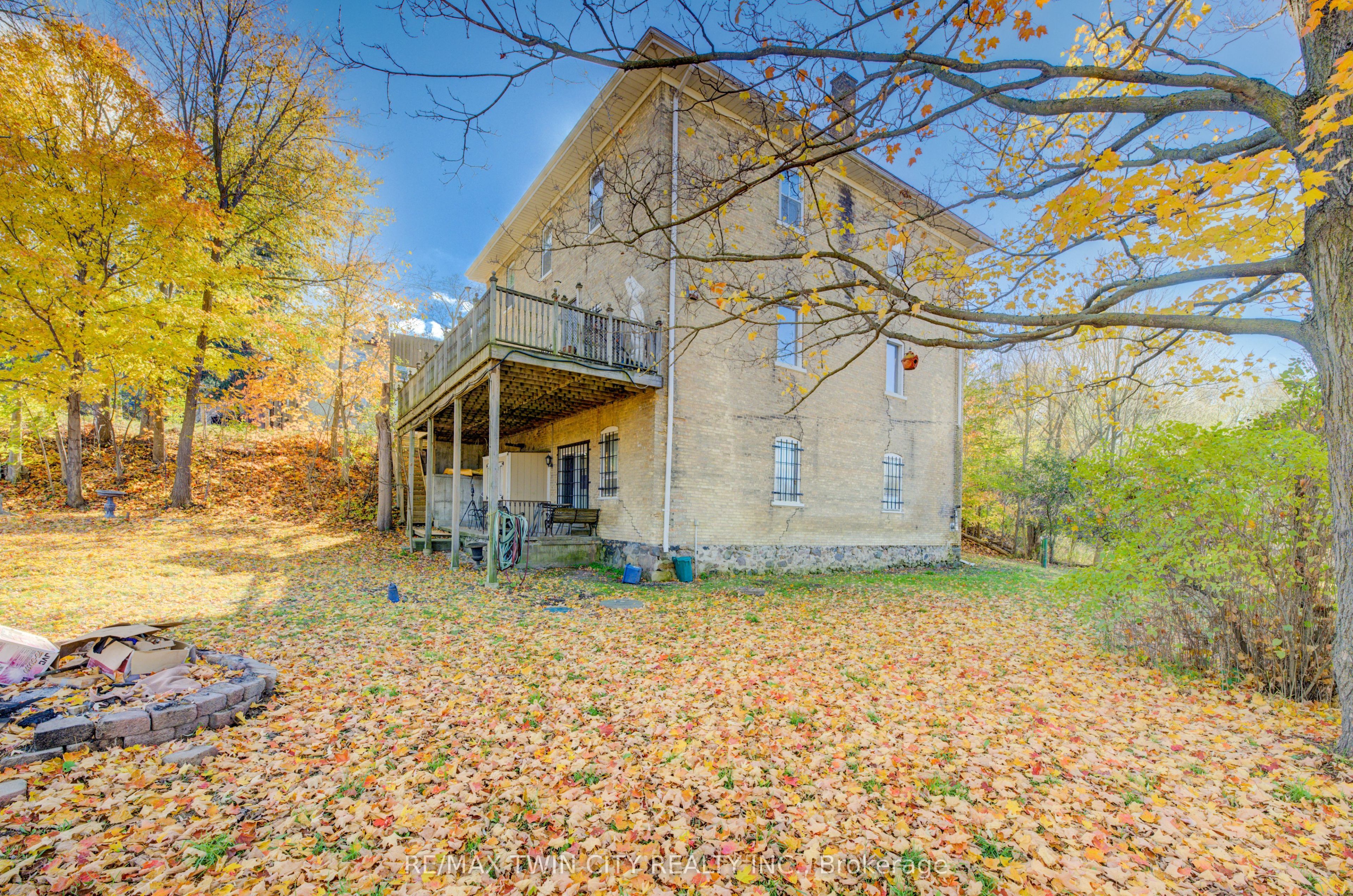 3506 Huron Road Property Photo 34