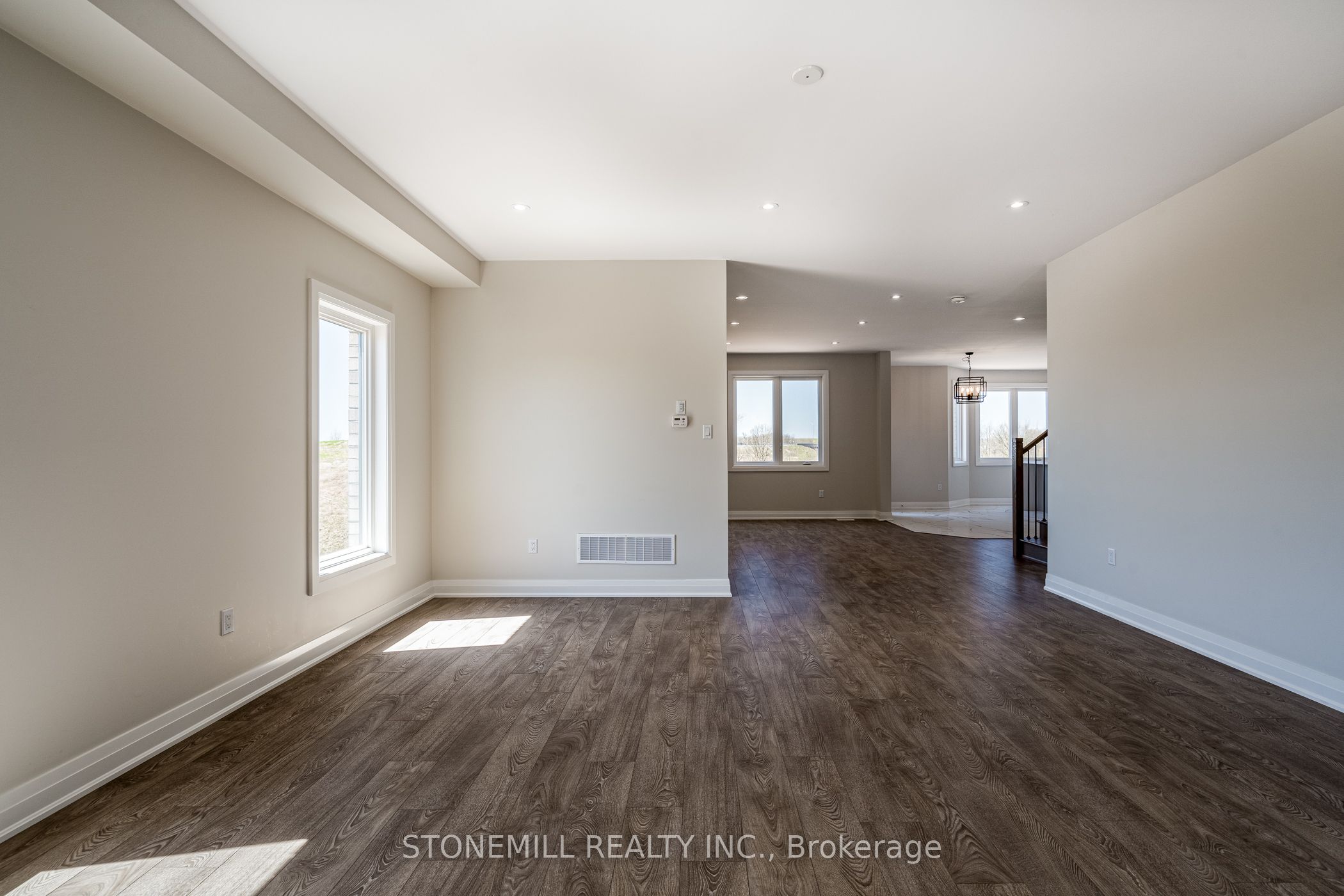 229 Midland Place Property Photo 7