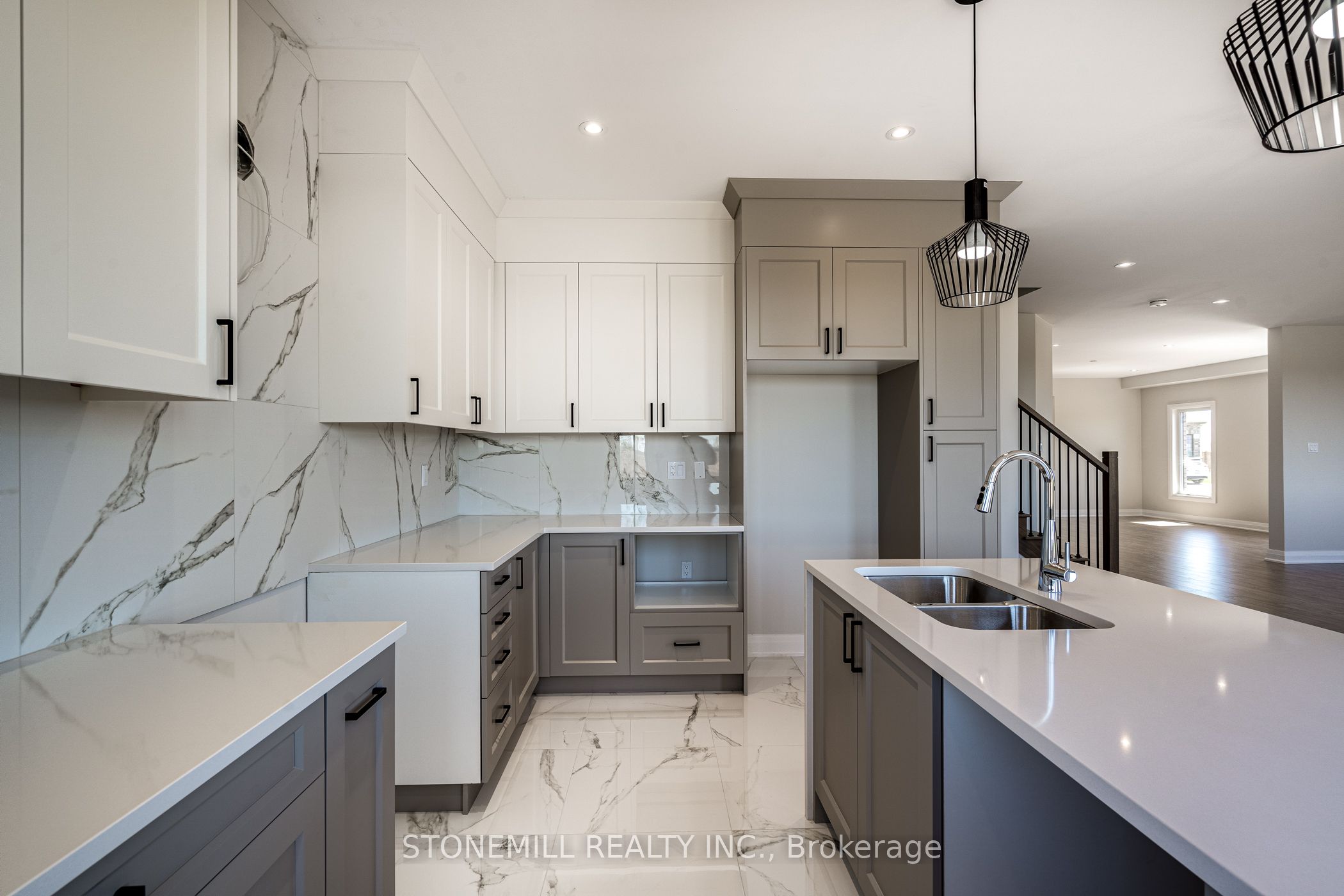 229 Midland Place Property Photo 20