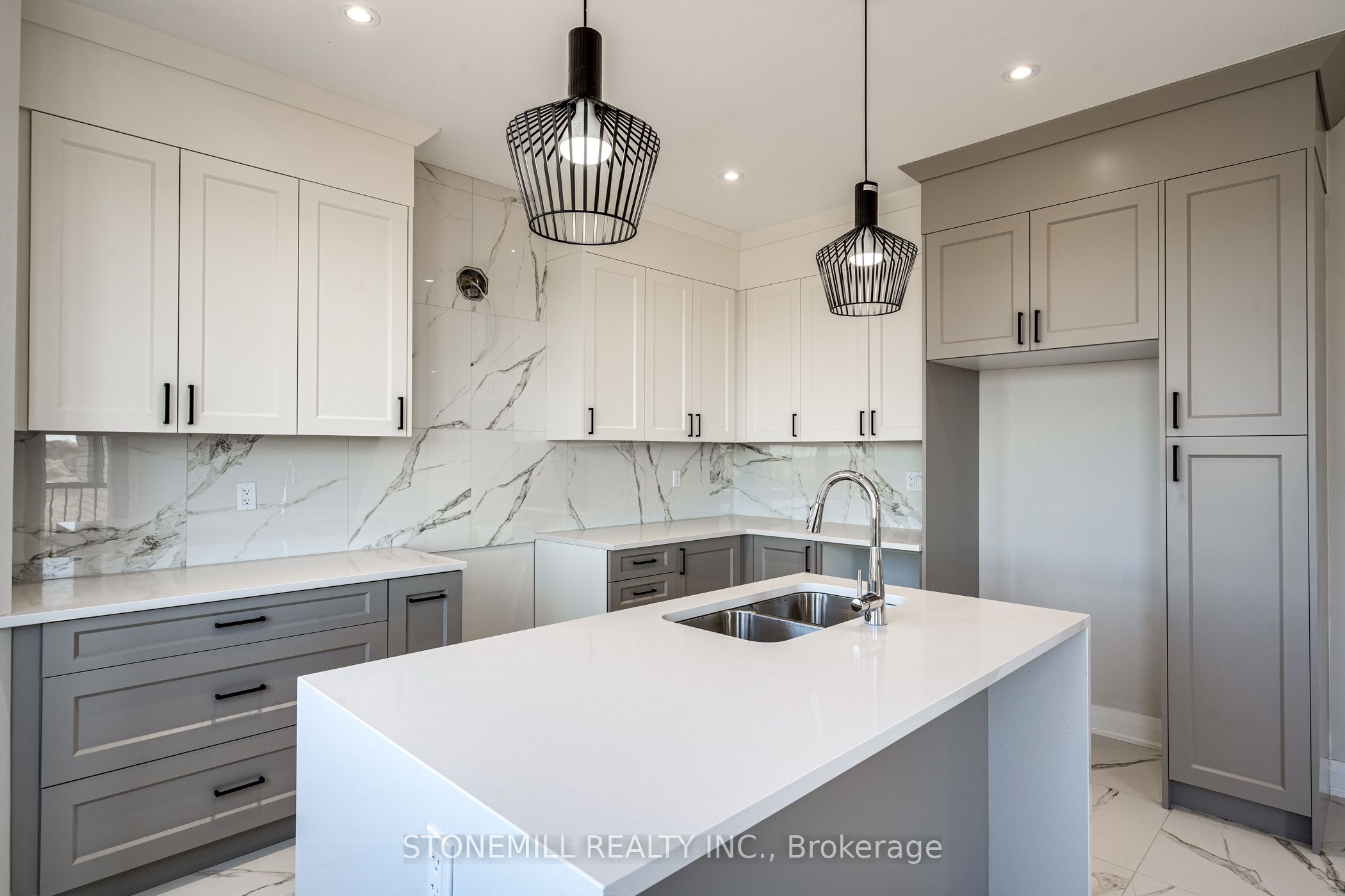 229 Midland Place Property Photo 21