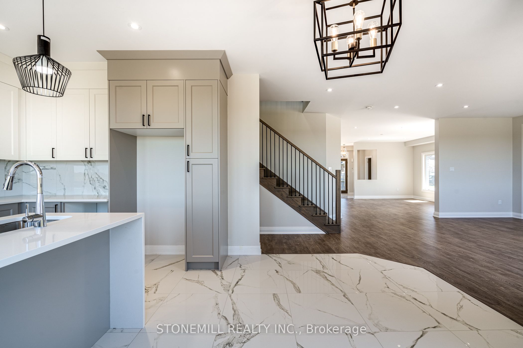 229 Midland Place Property Photo 22