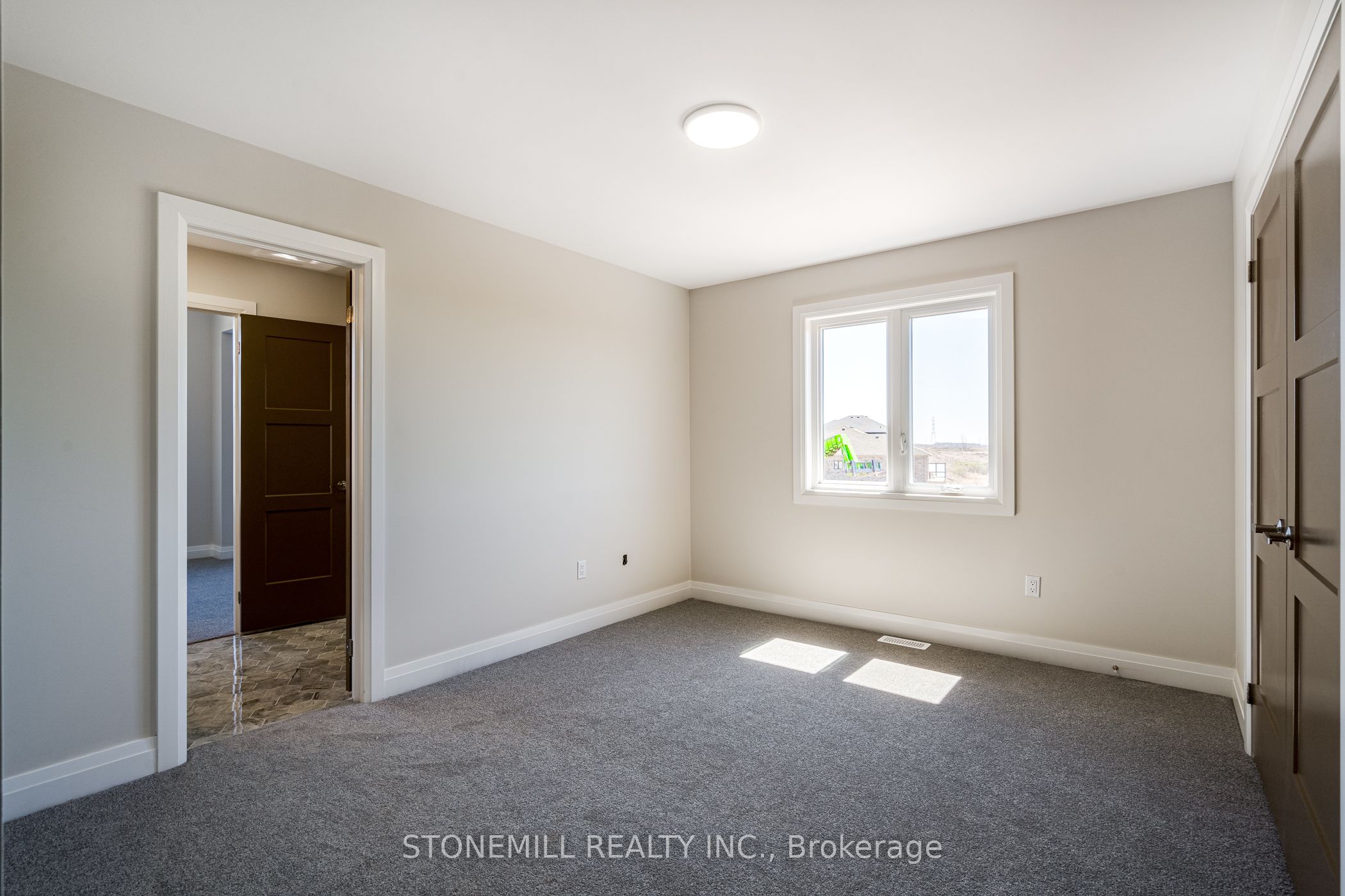 229 Midland Place Property Photo 29