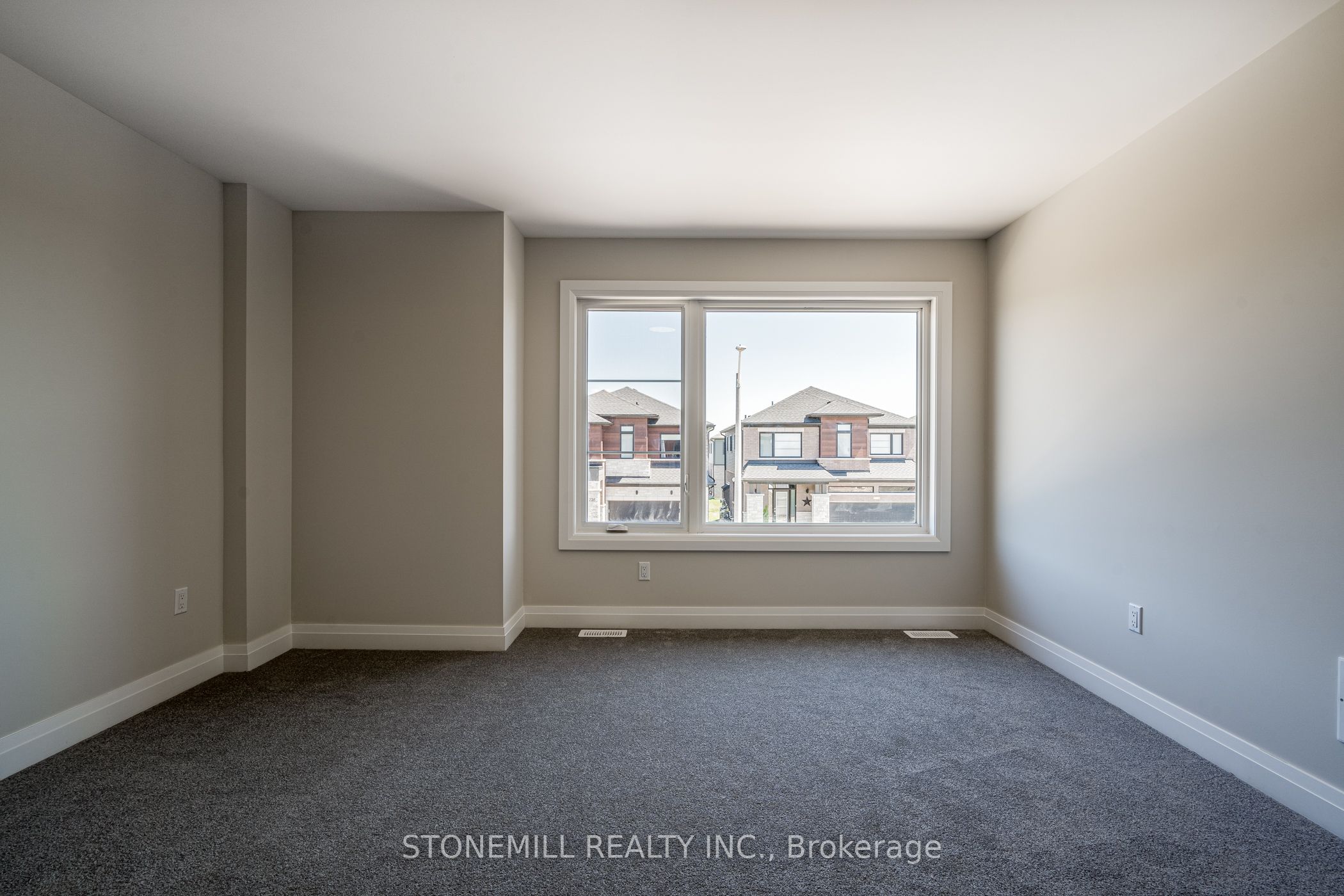229 Midland Place Property Photo 31