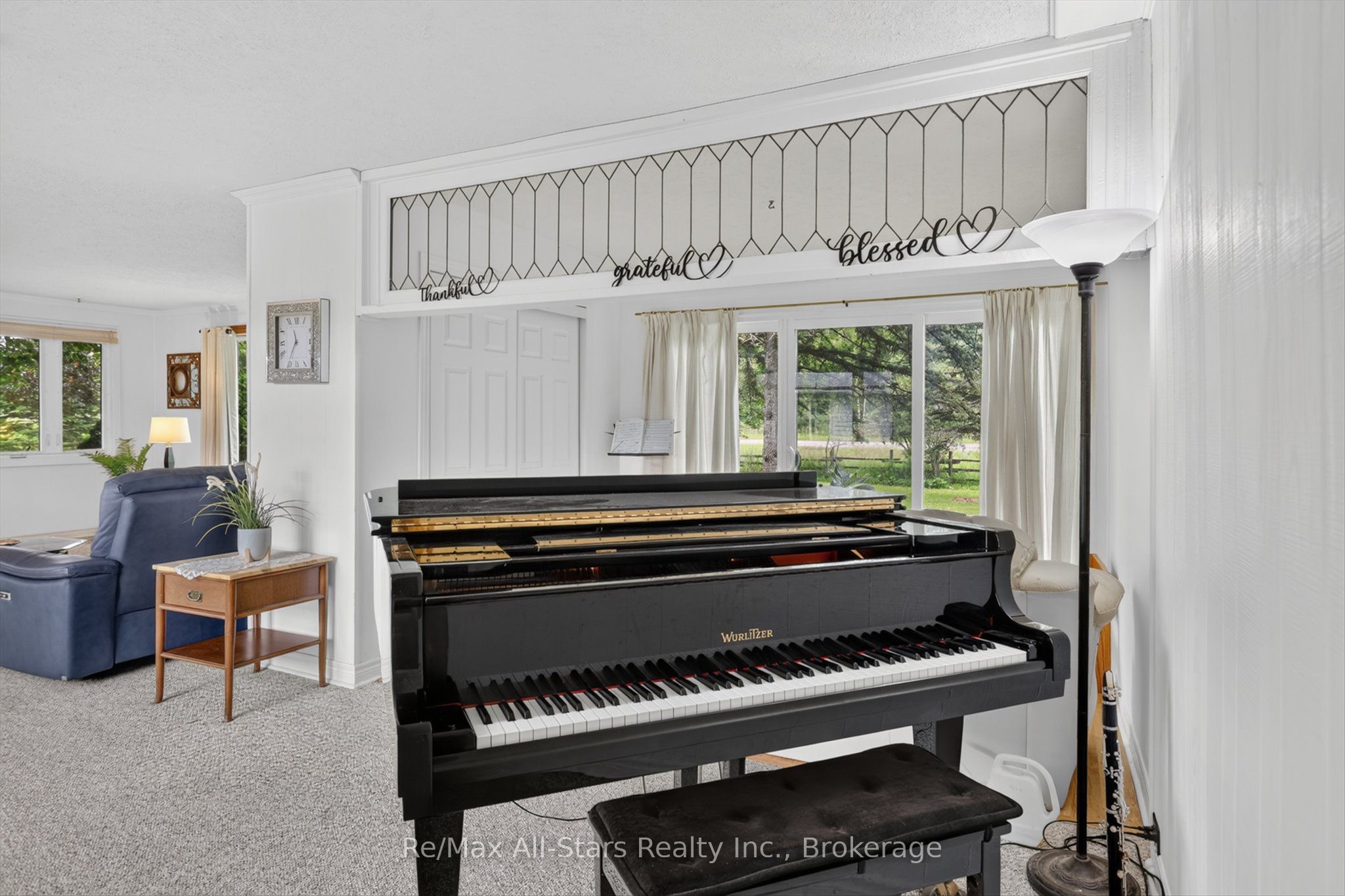 4077 Monck Road Property Photo 19