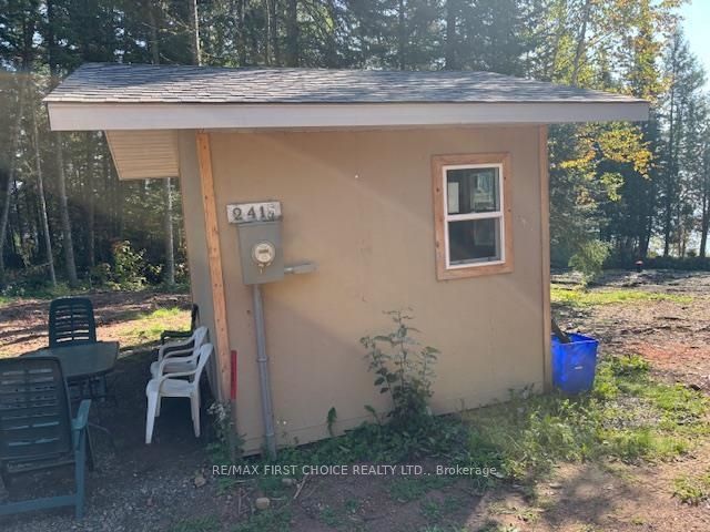 2415 Scott Drive Property Photo 6