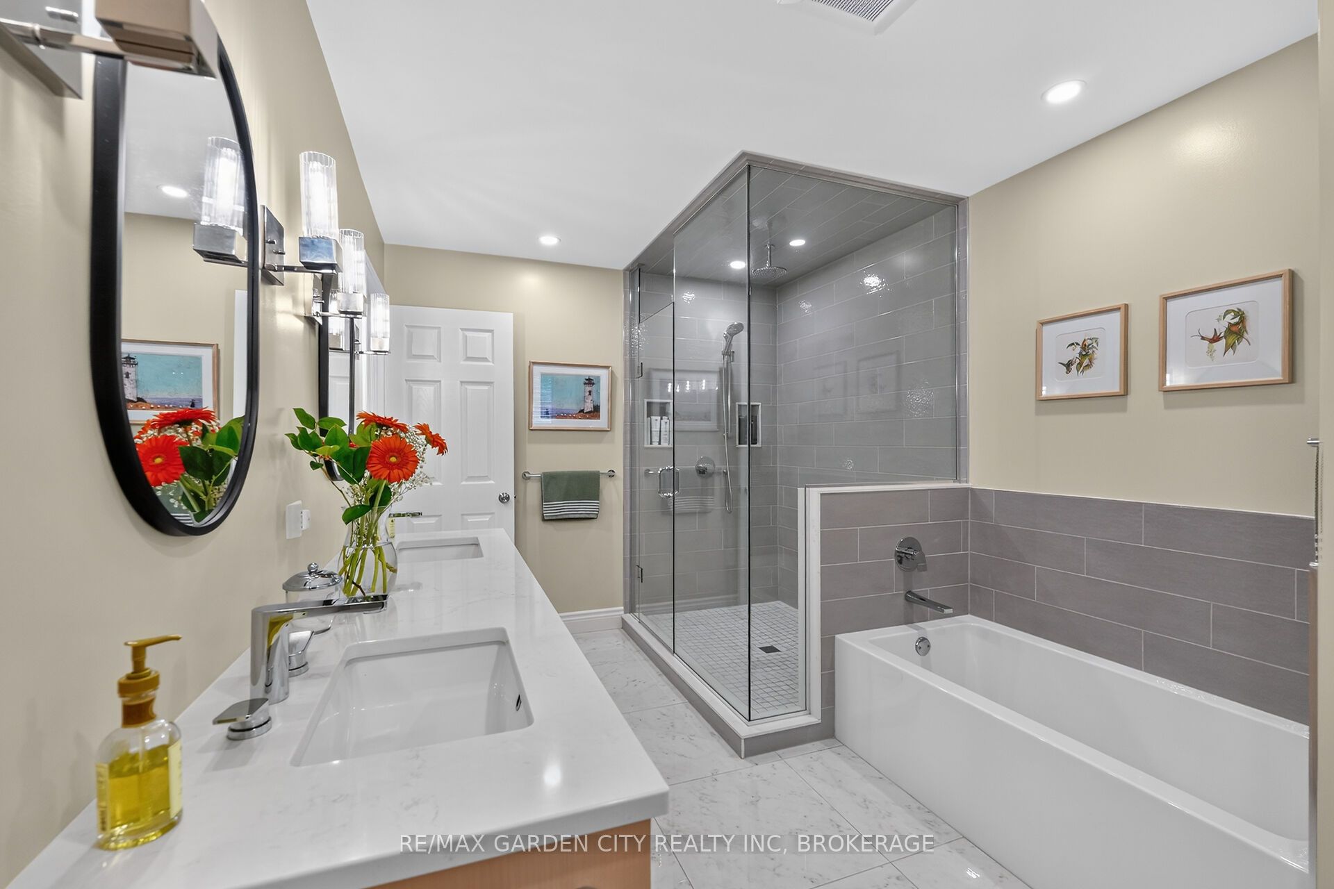 656 Memorial Drive Property Photo 27
