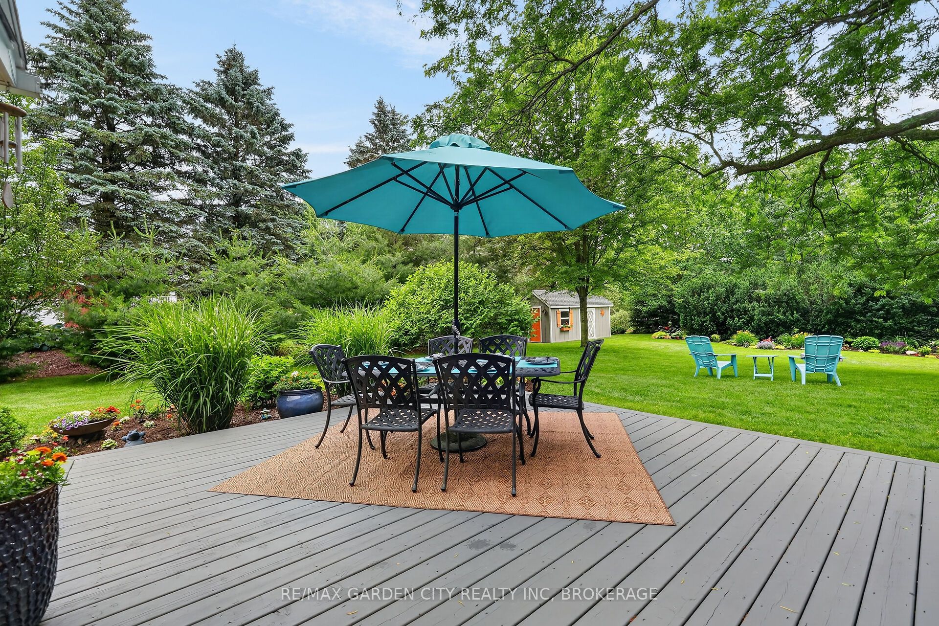 656 Memorial Drive Property Photo 47
