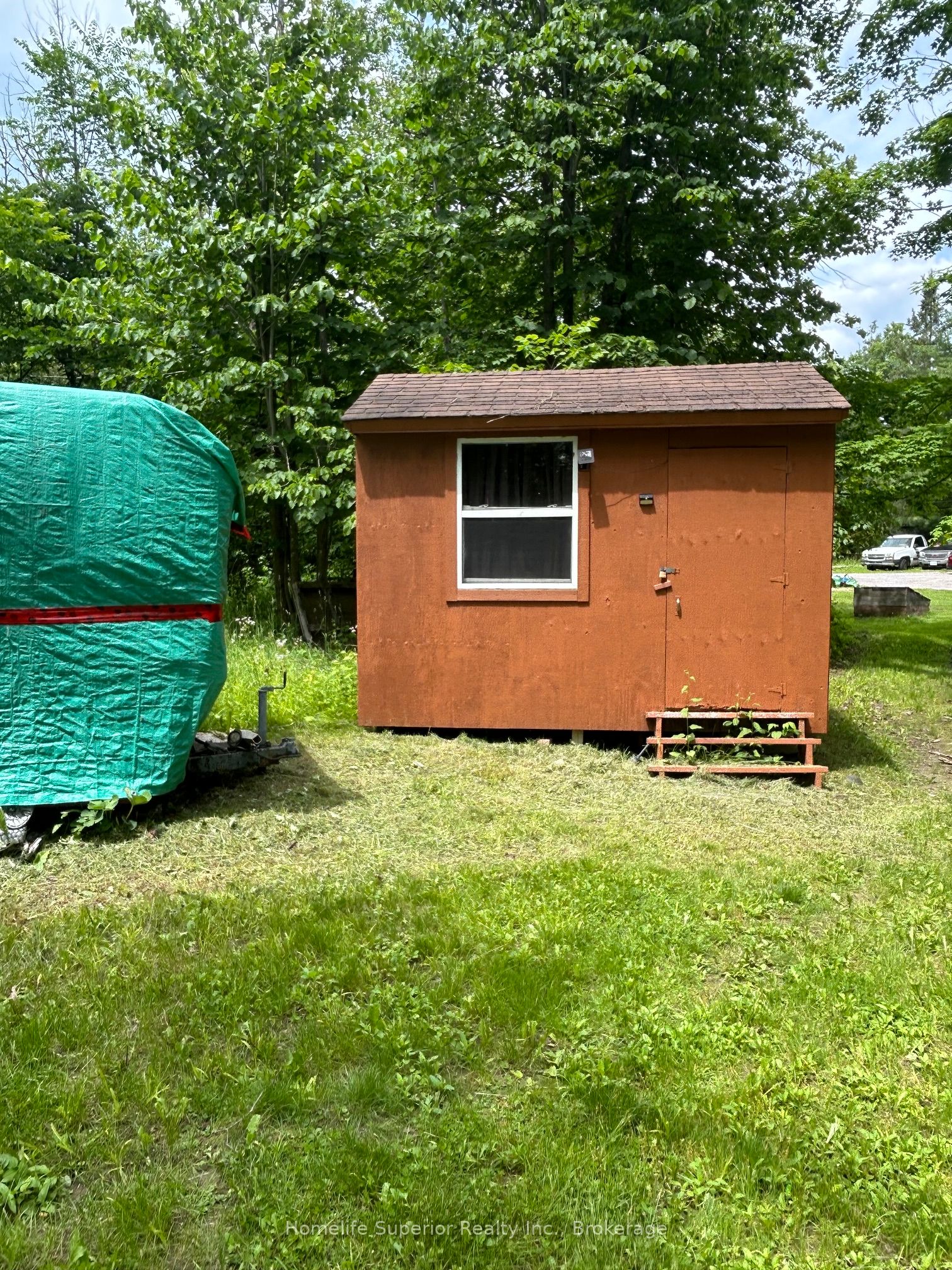 331 W Swinburne Lane E Property Photo 2