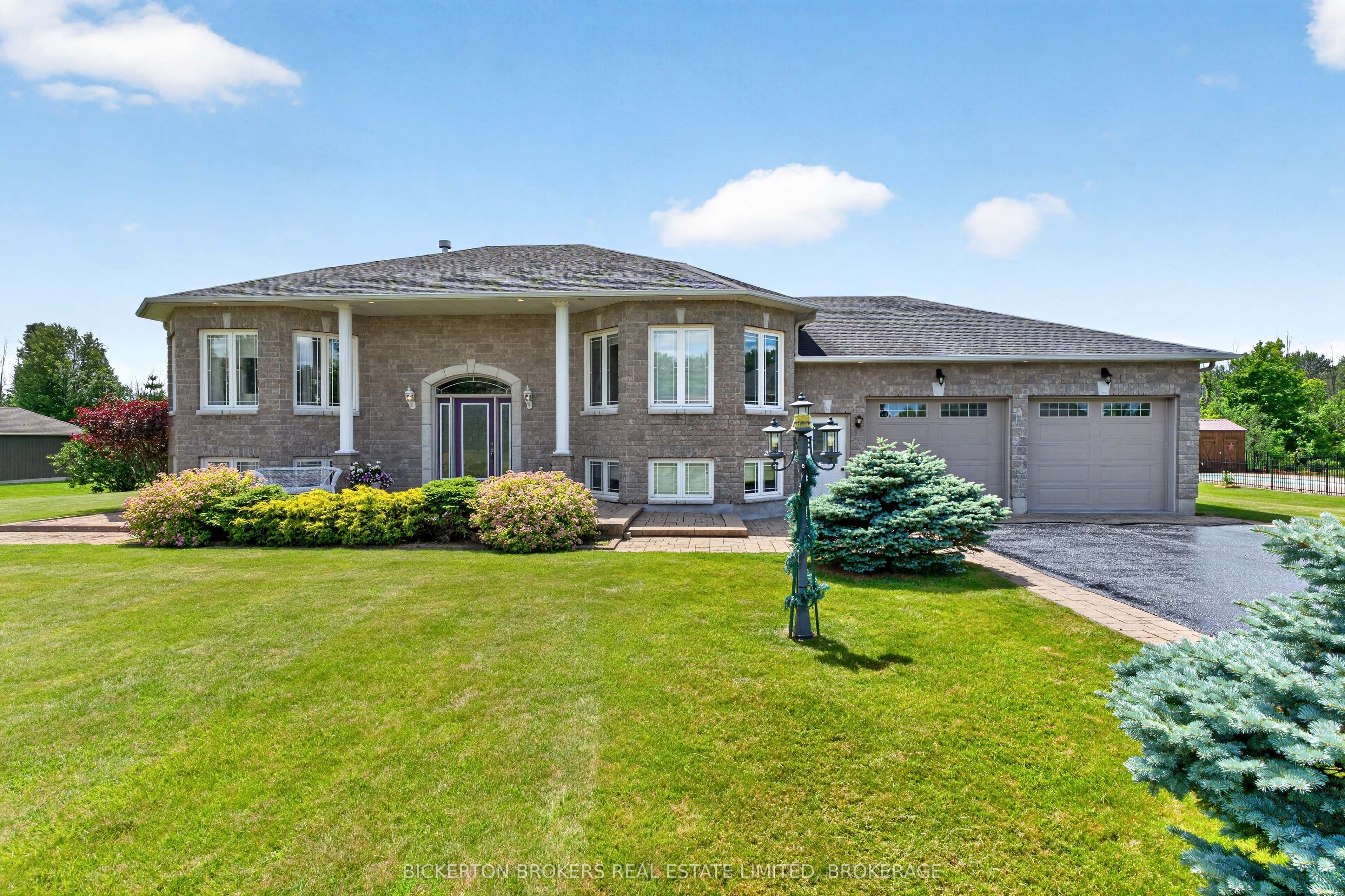 14 Apple Blossom Drive Property Photo 1