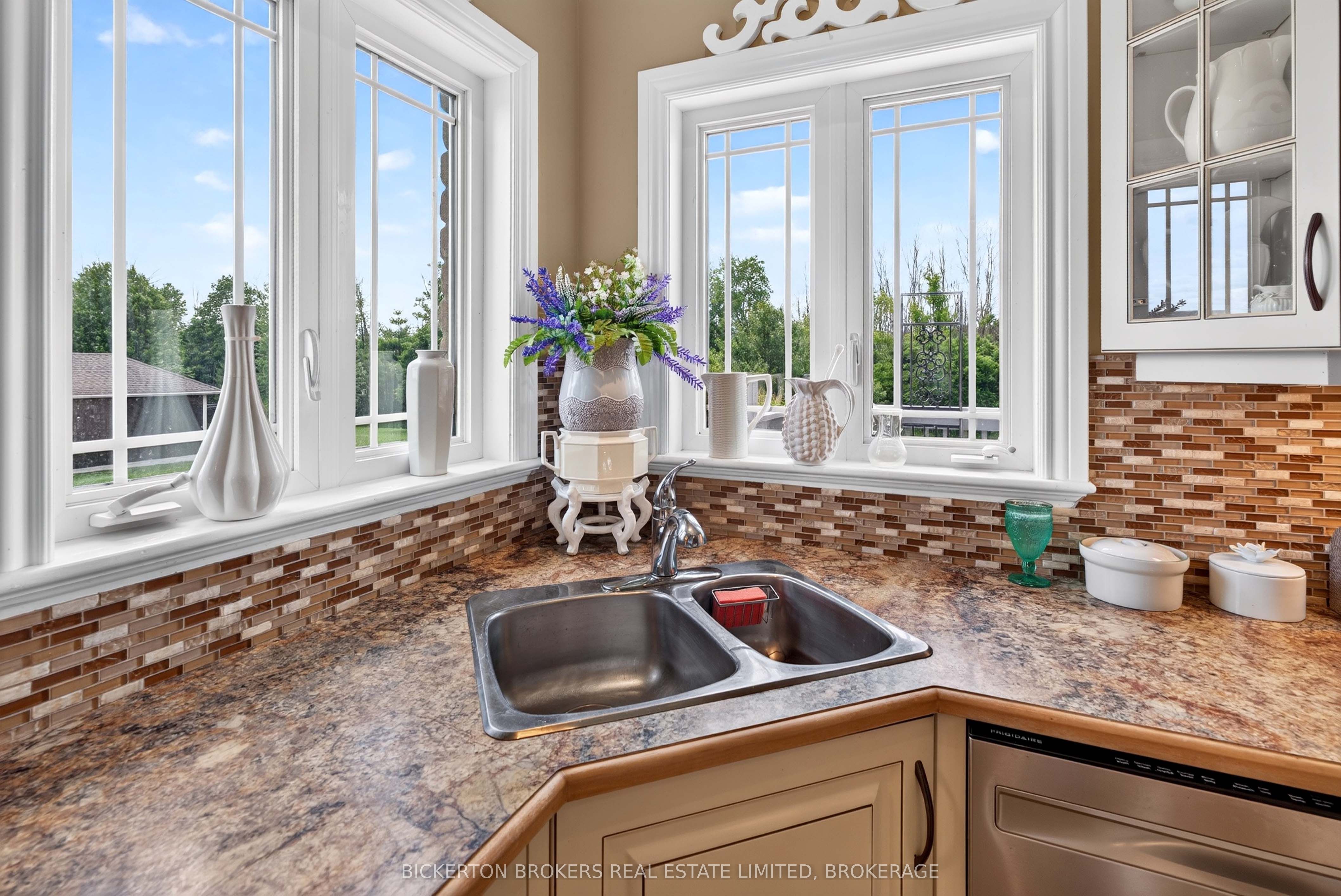 14 Apple Blossom Drive Property Photo 20