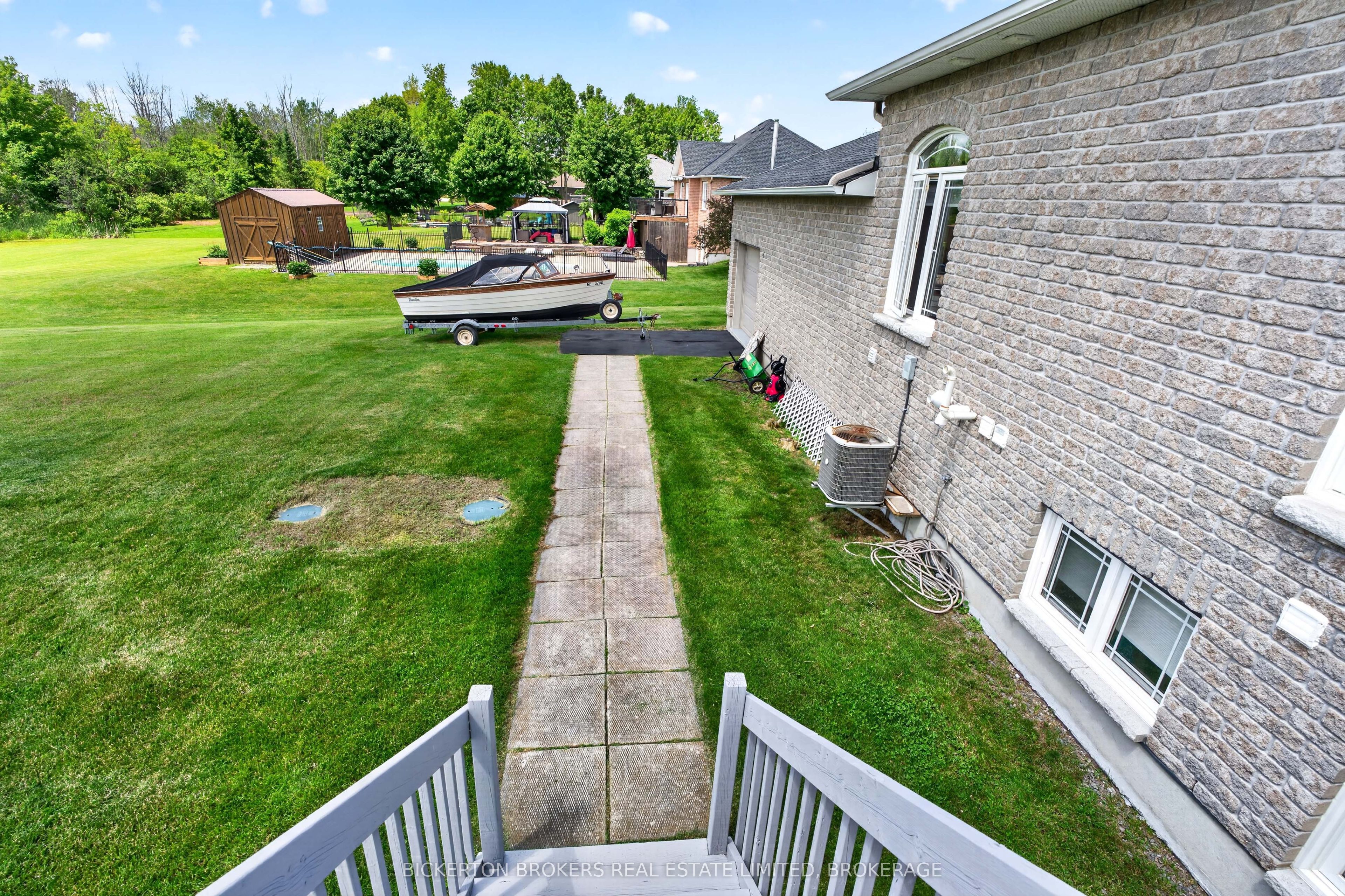 14 Apple Blossom Drive Property Photo 35