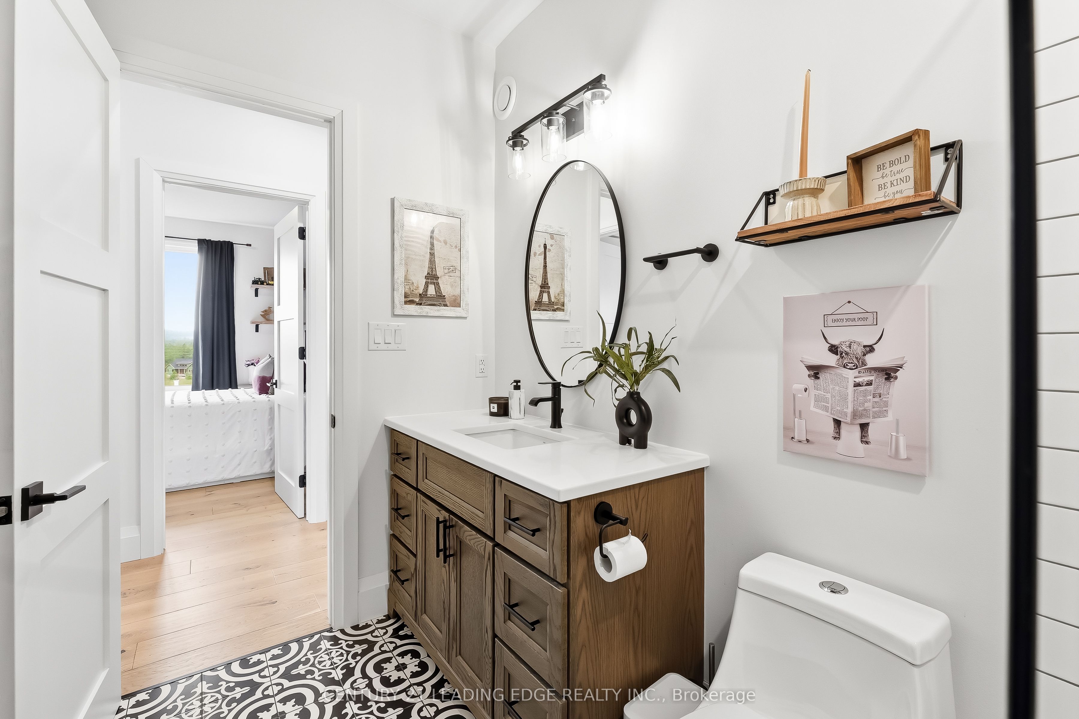 12 Country Place Property Photo 18