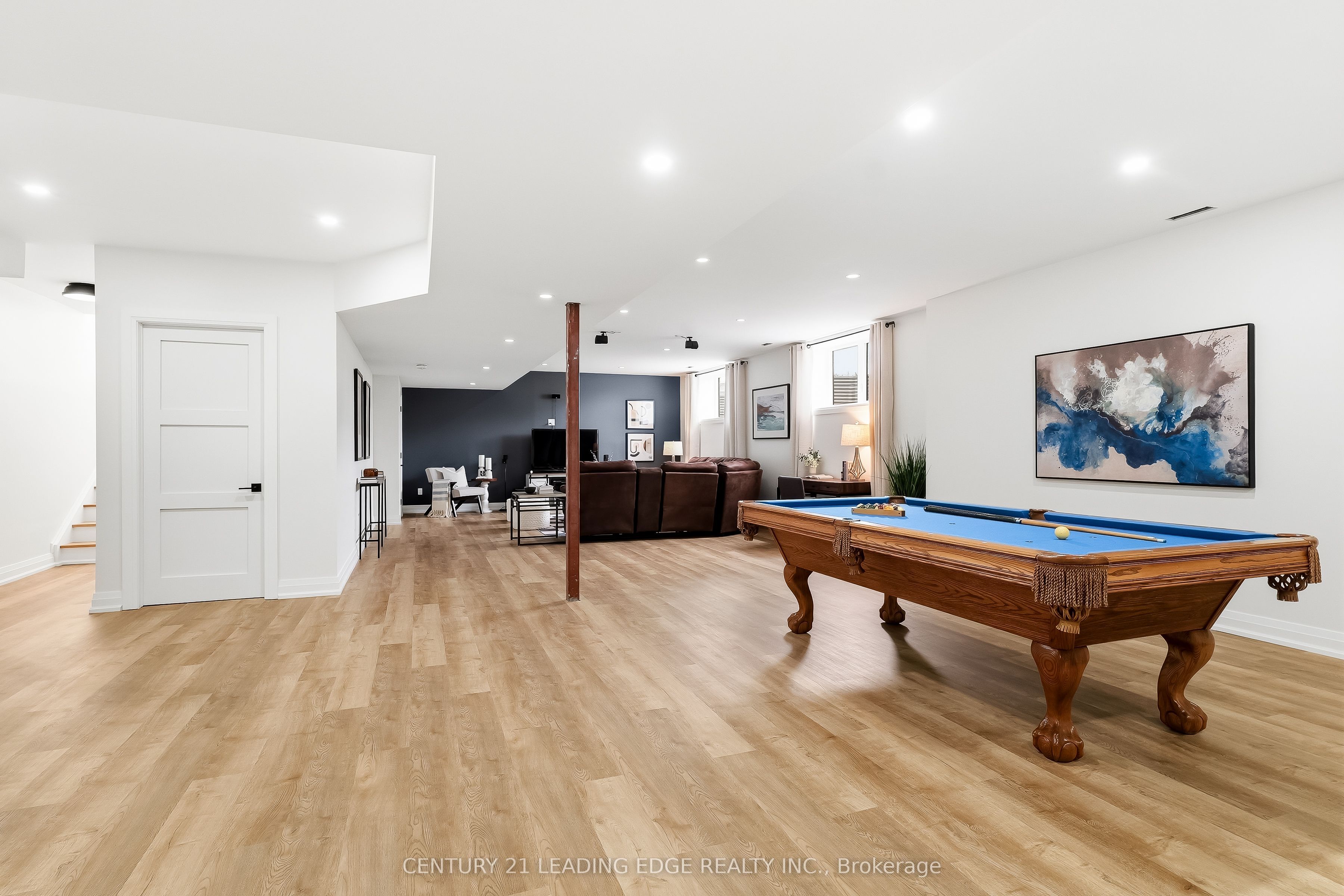 12 Country Place Property Photo 37
