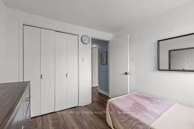 474 Southdale Road E 28 Property Photo 12