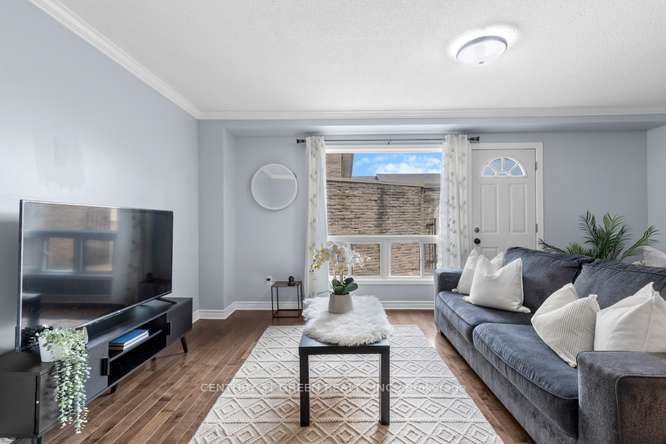 474 Southdale Road E 28 Property Photo 18
