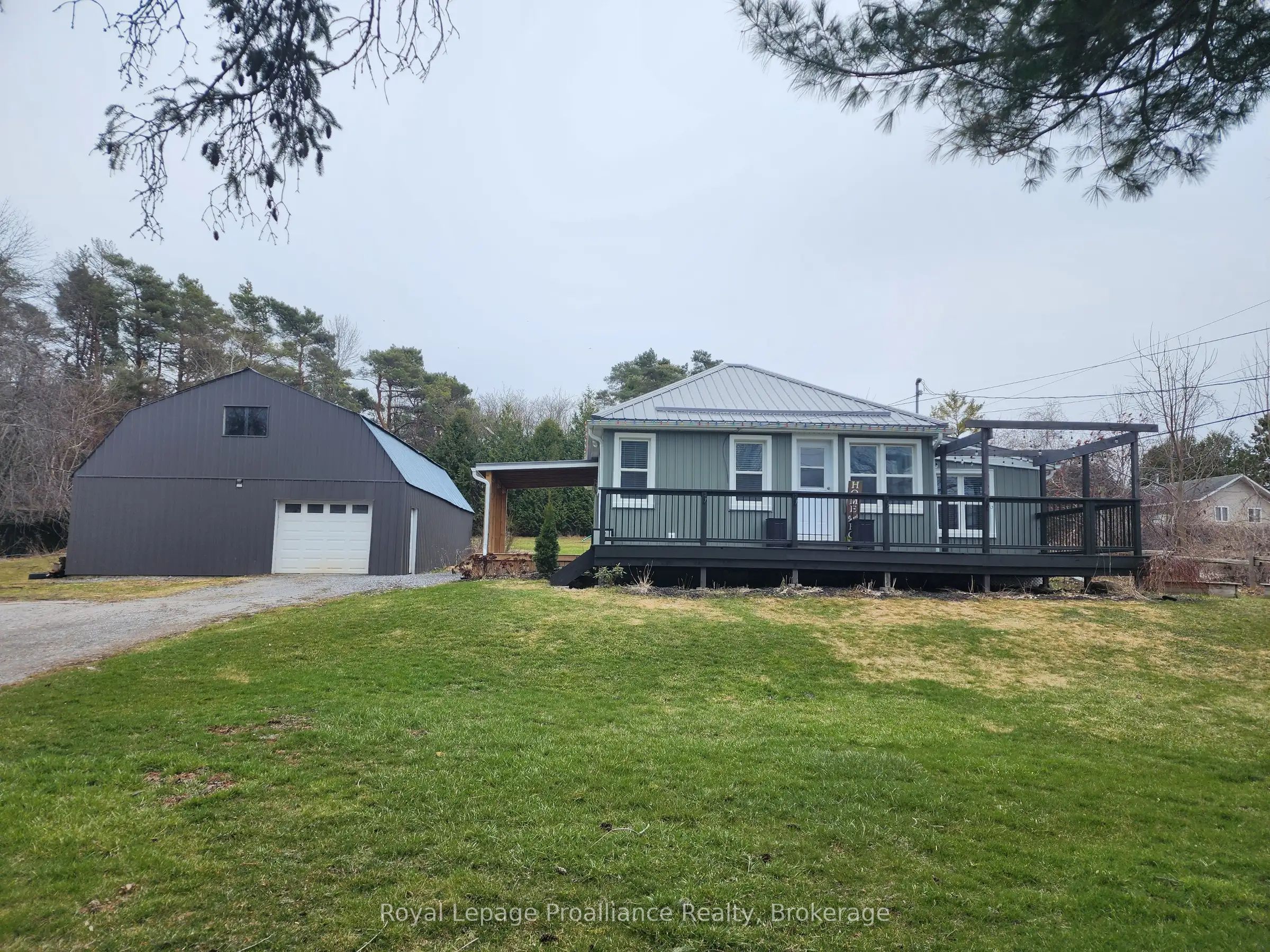 2307 County Rd 3 Property Photo 1