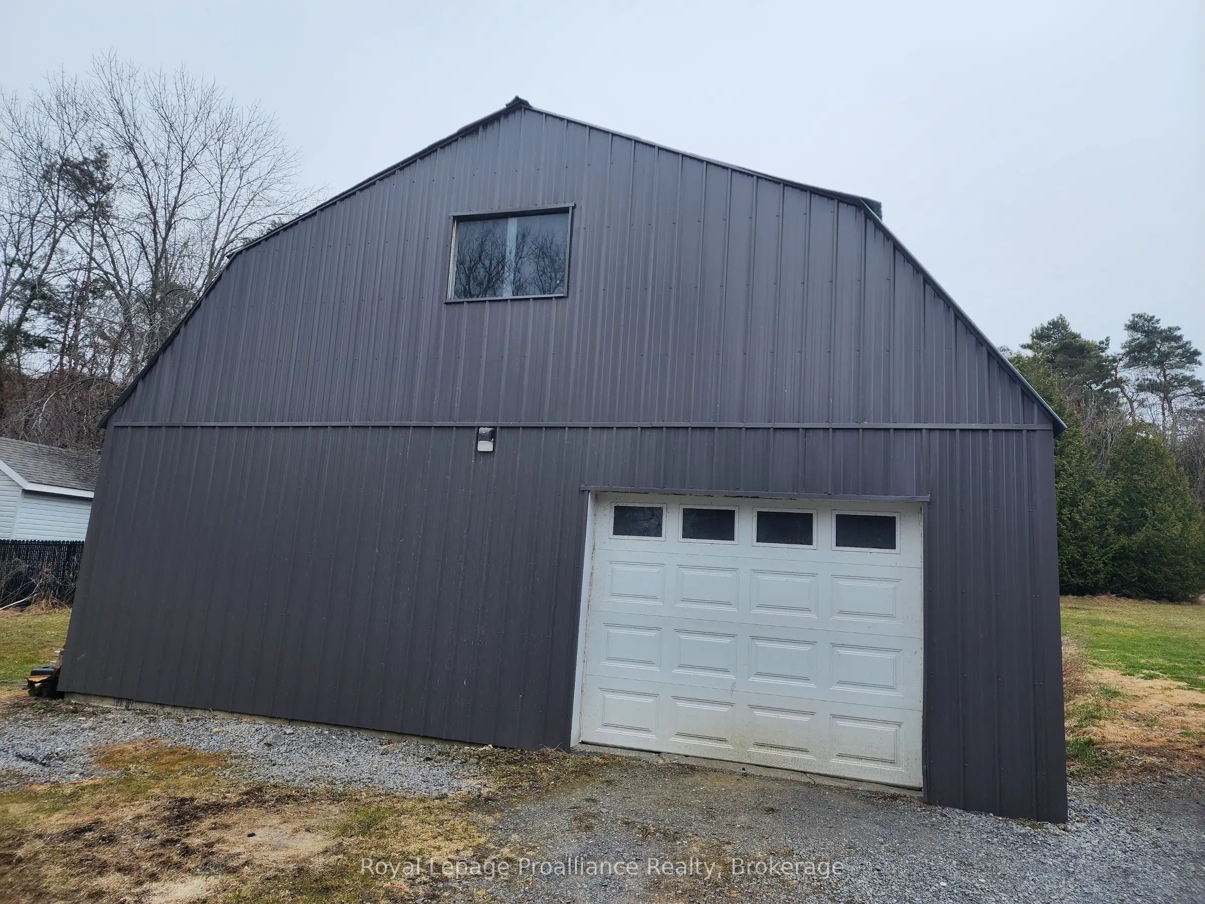 2307 County Rd 3 Property Photo 3