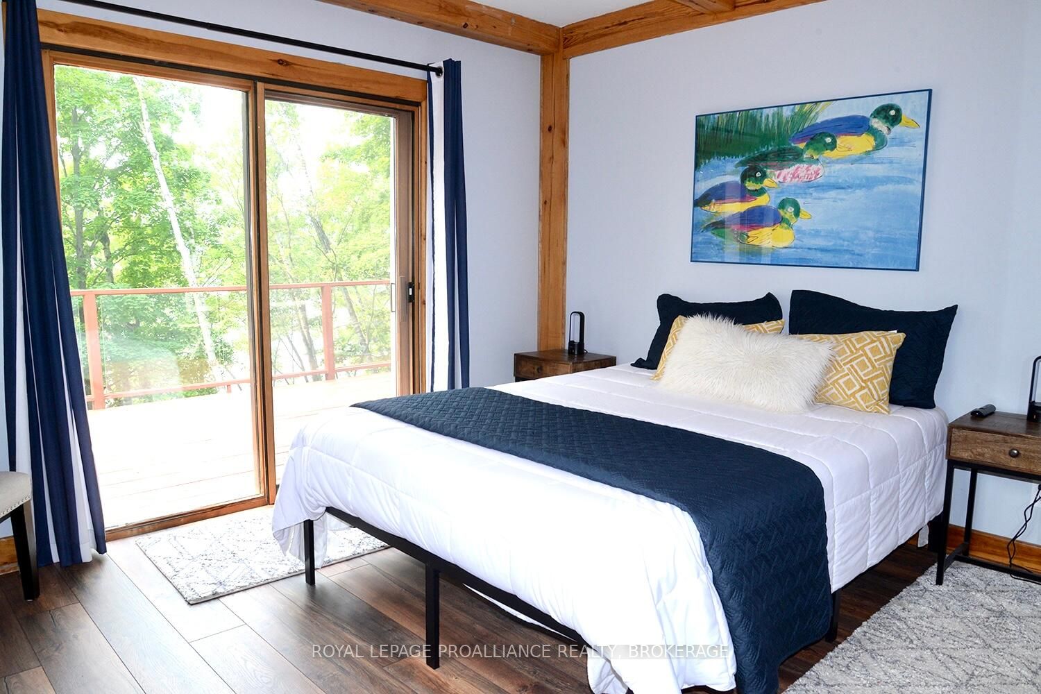 29263 Highway 7 Property Photo 6