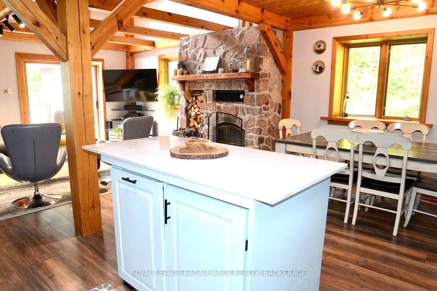 29263 Highway 7 Property Photo 21