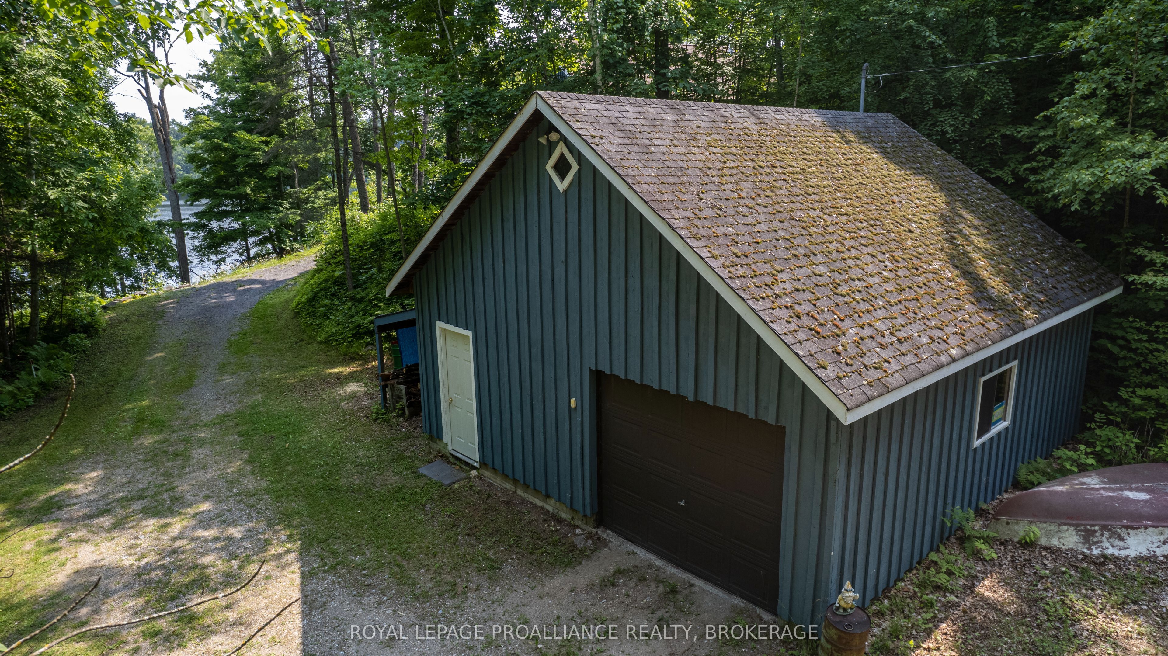 29263 Highway 7 Property Photo 38