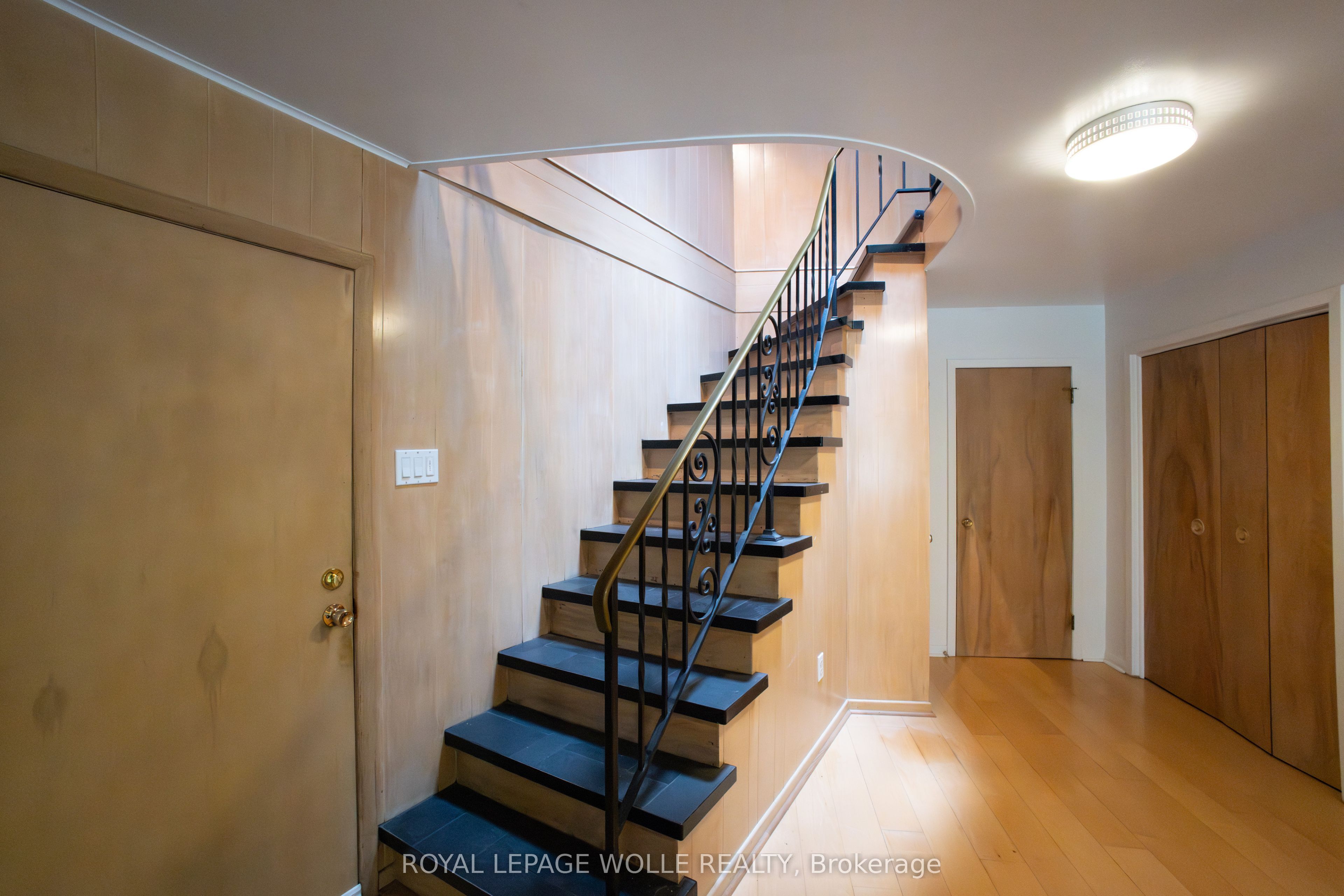 294 Algonquin Drive Property Photo 24