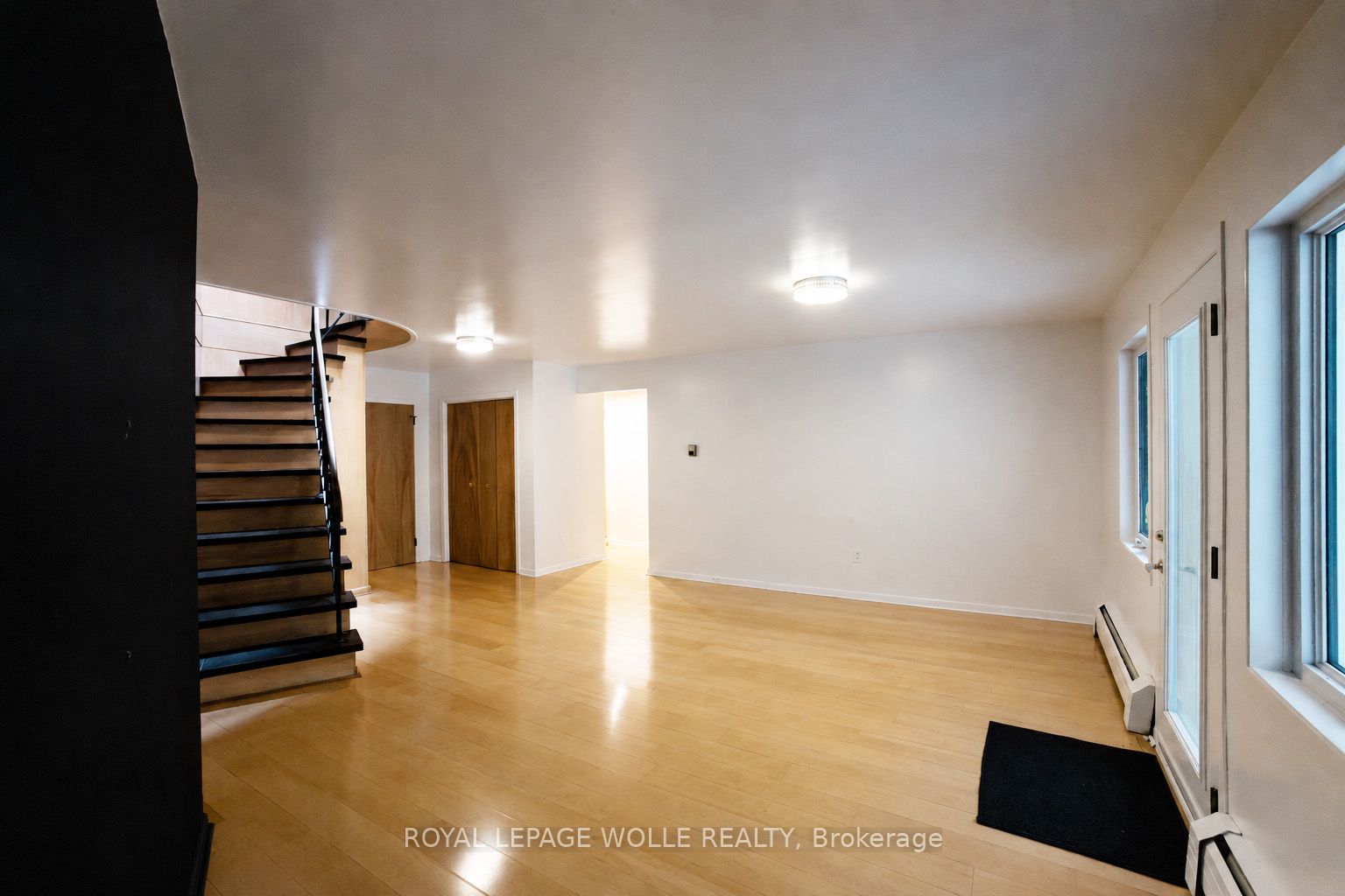 294 Algonquin Drive Property Photo 26