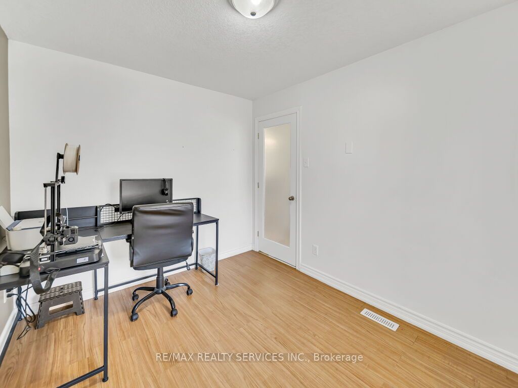 65 Moore Street Property Photo 19