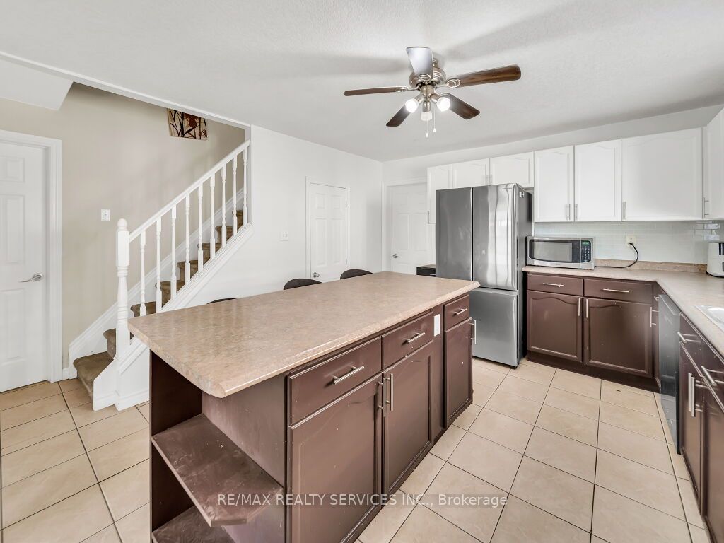 65 Moore Street Property Photo 27