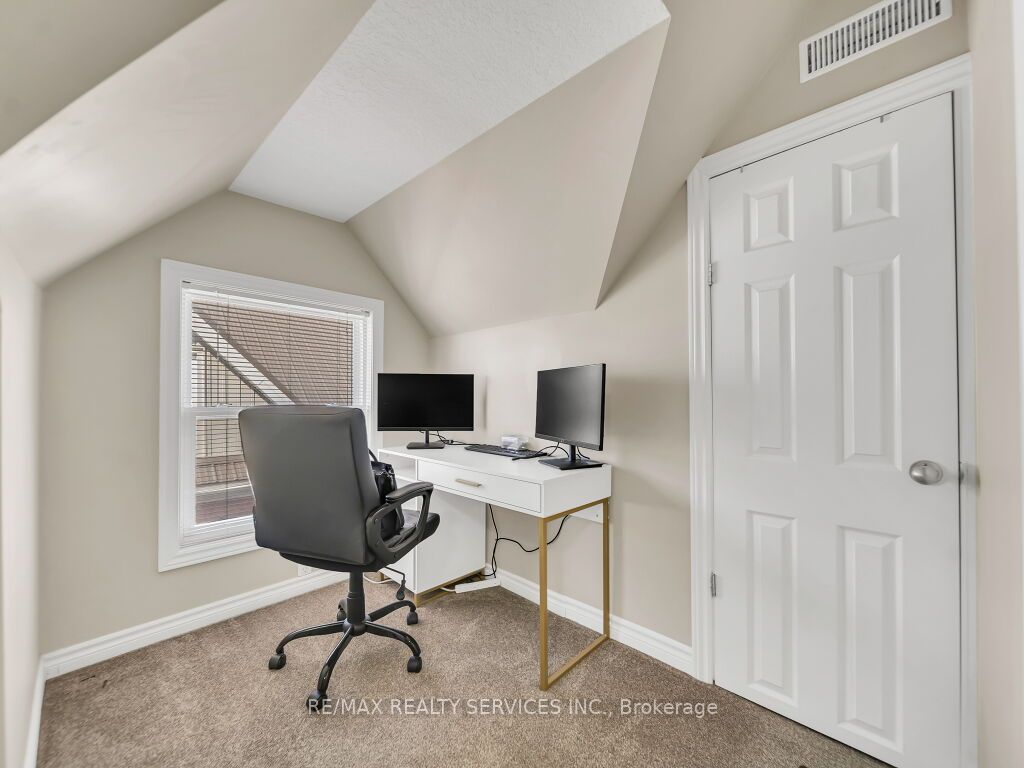 65 Moore Street Property Photo 41