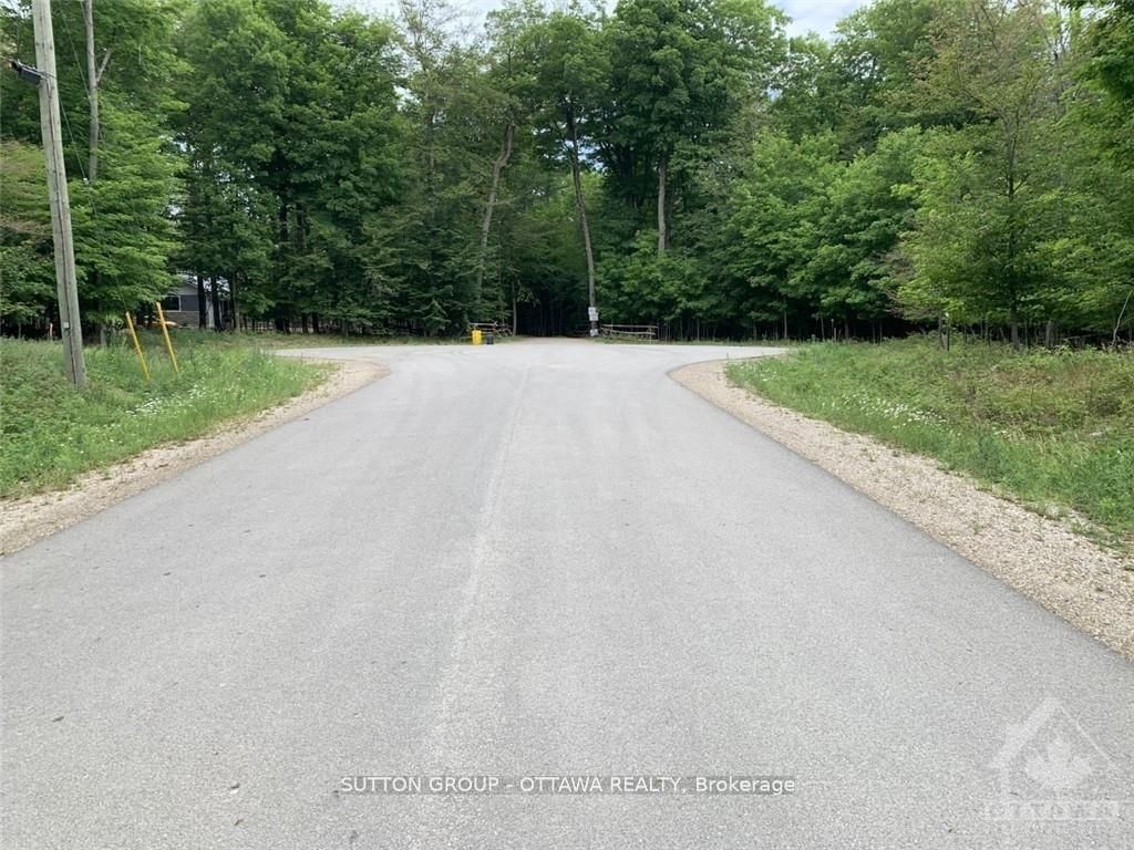 14 Lumberjack Trail Property Photo 3