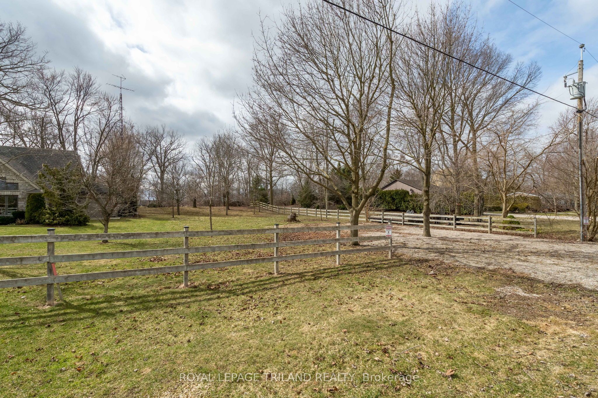 8419 Defore Drive Property Photo 7