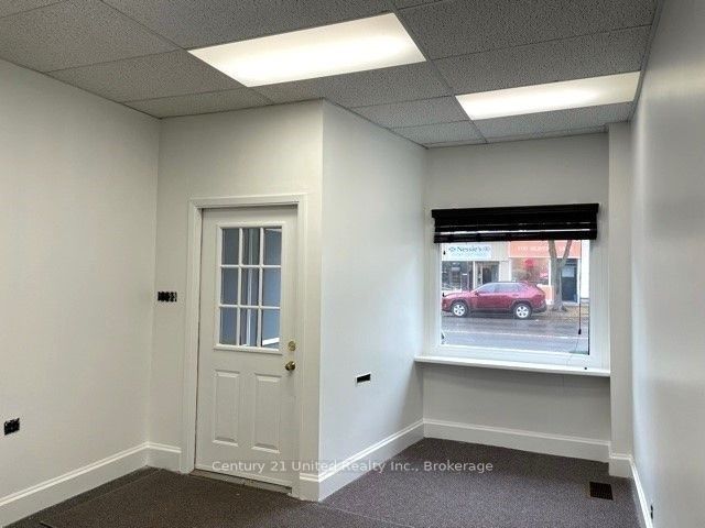15 King Street E Property Photo 3