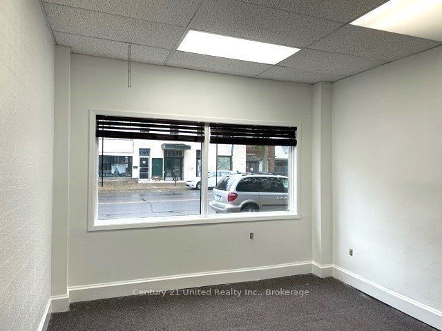 15 King Street E Property Photo 14