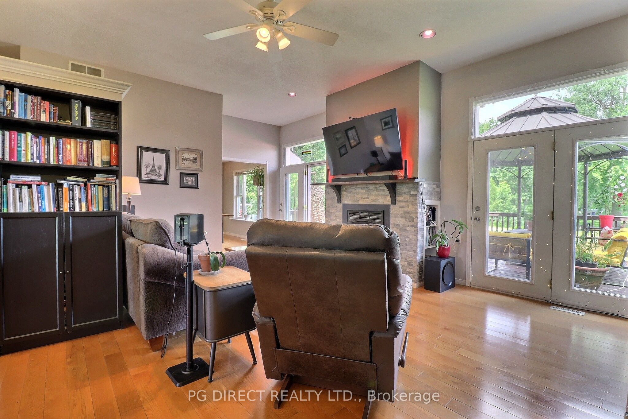 26820 Marsh Line Property Photo 4