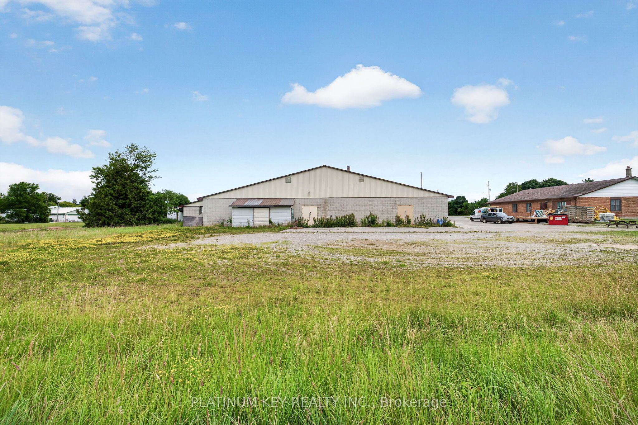 7291 Arkona Road Property Photo 8