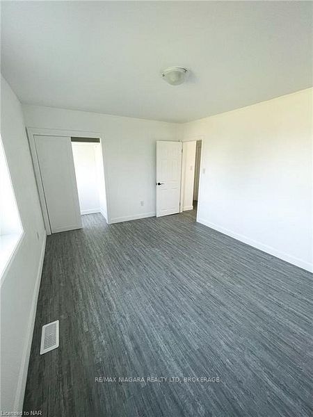 69 Hagey Avenue 2 Property Photo 15