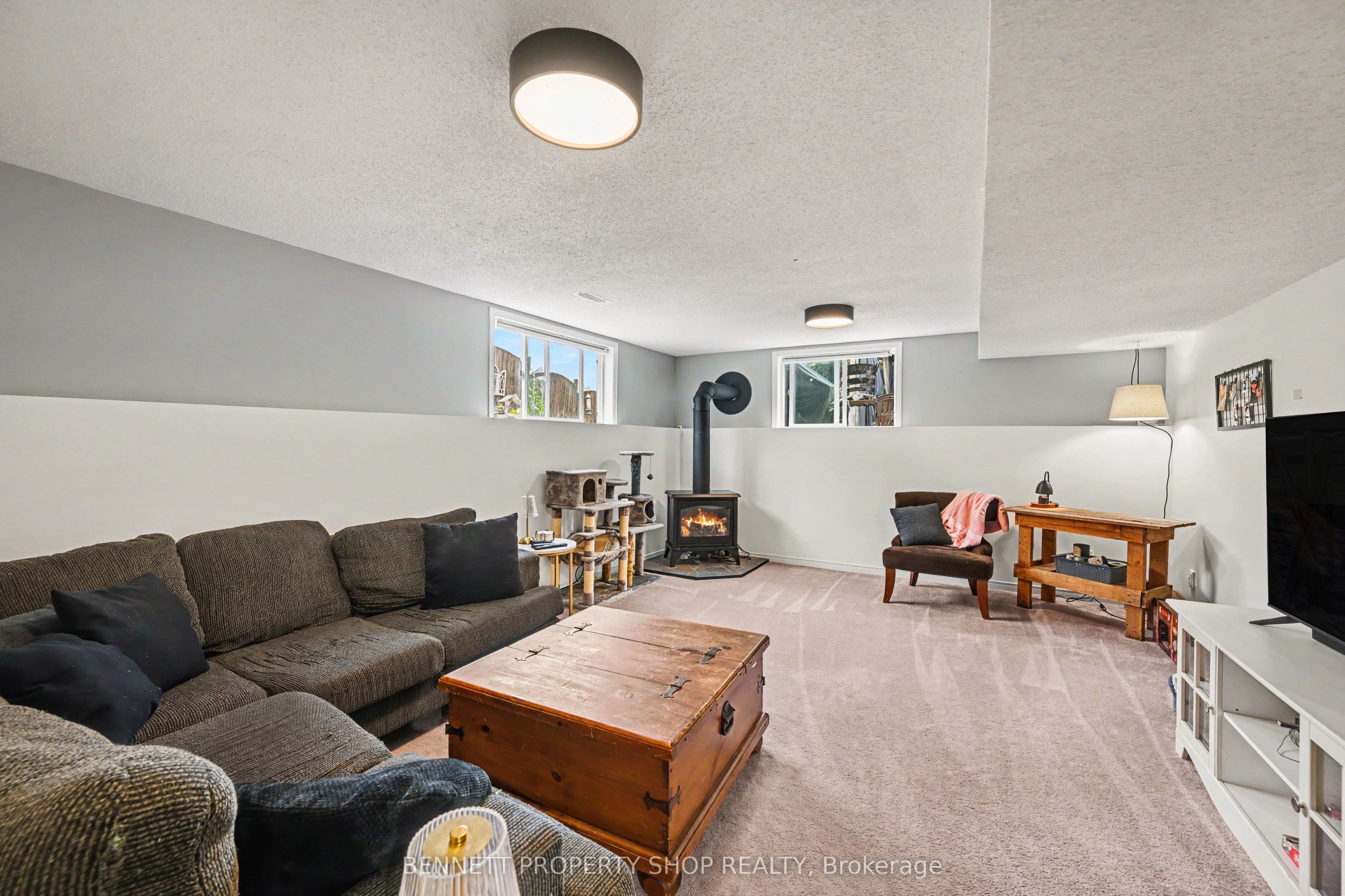 9 Huyck Drive Property Photo 11