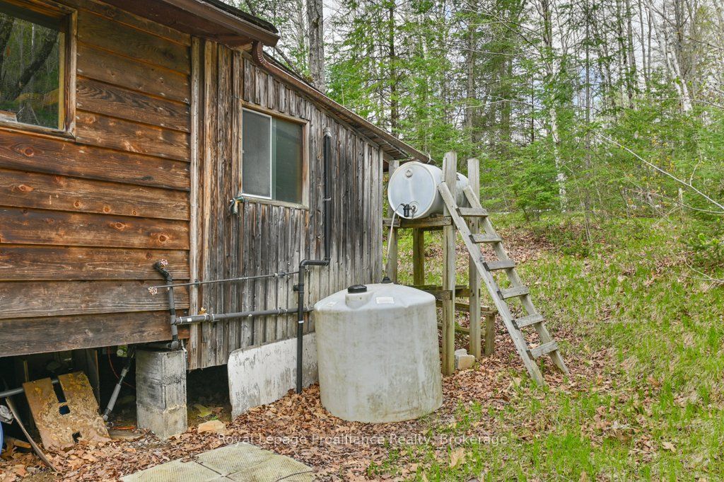 2611 River Road Property Photo 19