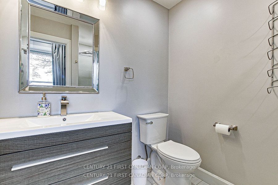 1473 Glengarry Avenue Property Photo 13