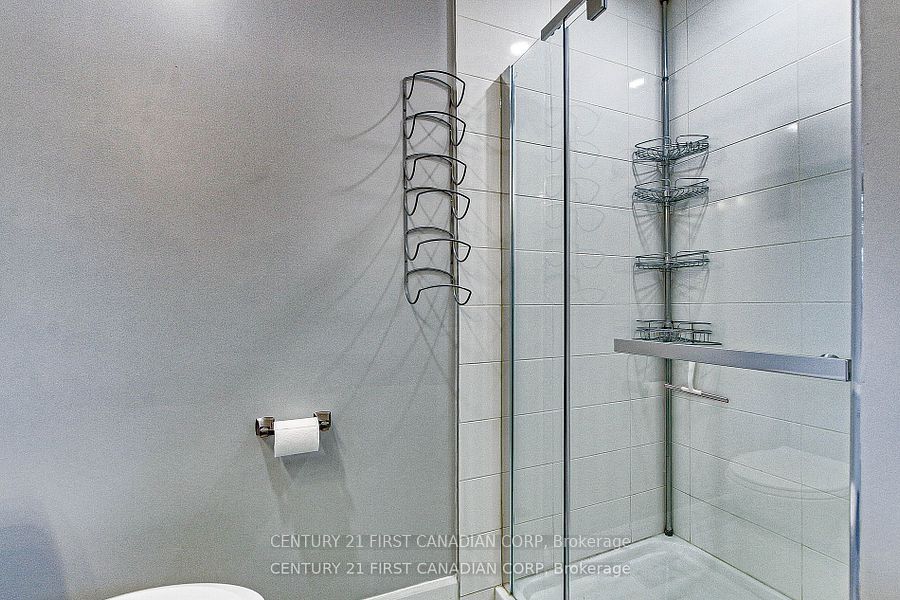 1473 Glengarry Avenue Property Photo 14
