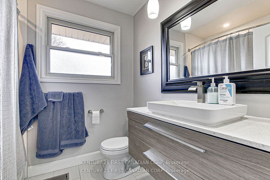 1473 Glengarry Avenue Property Photo 15