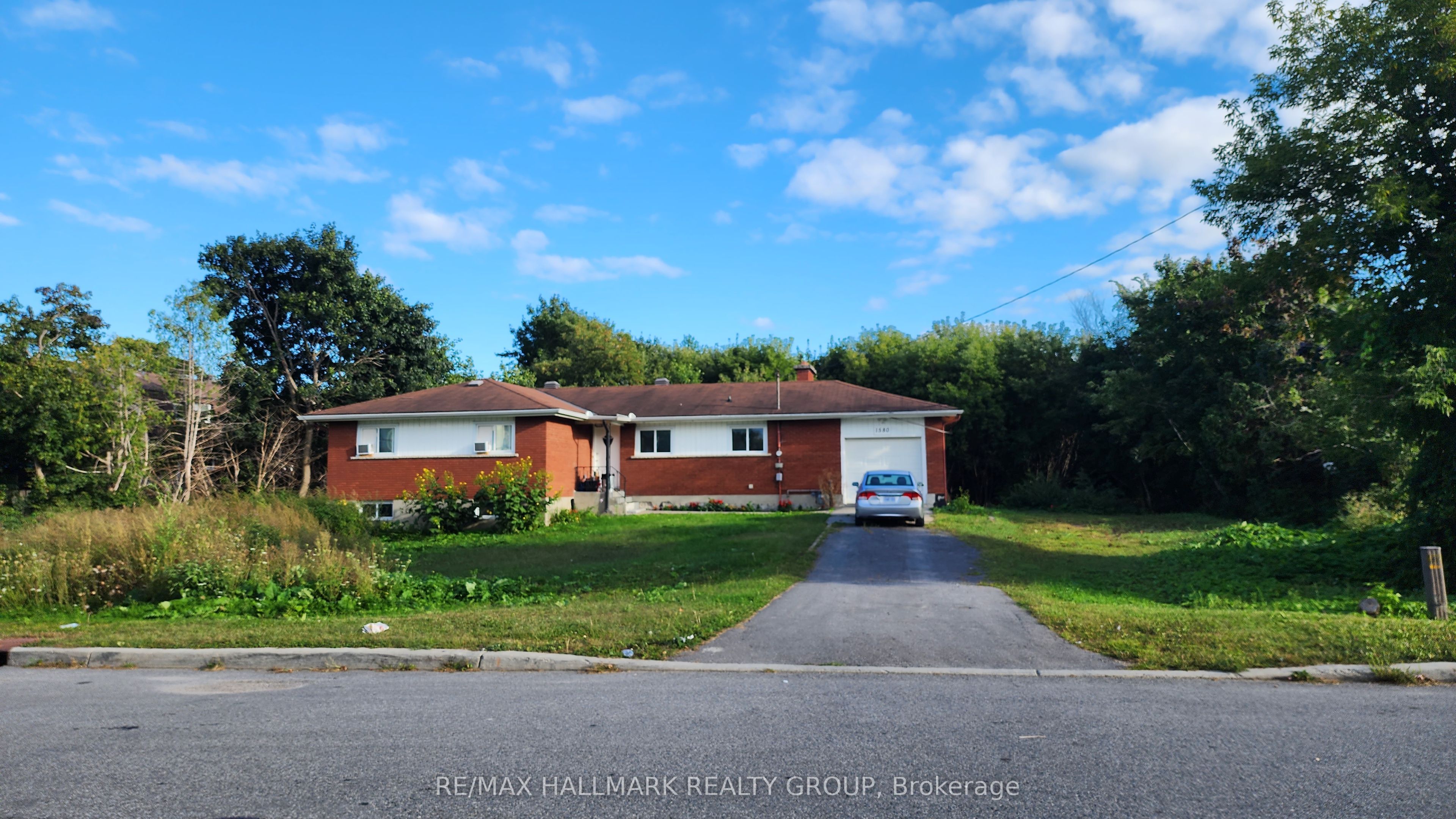 1580 GOTH Avenue Property Photo 1