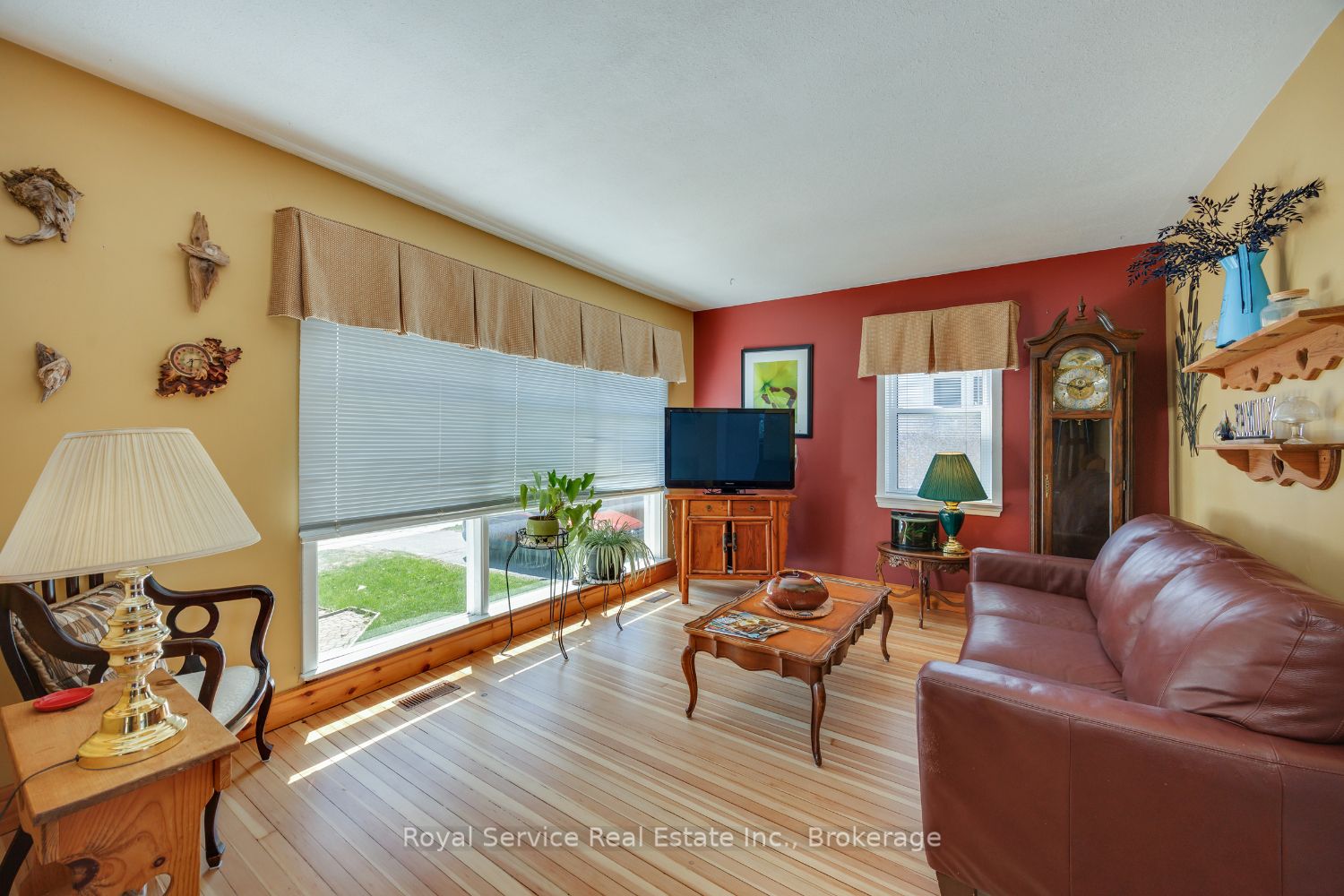 210 Shelbourne Street Property Photo 8