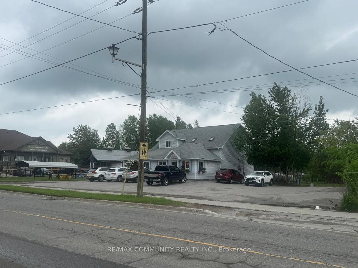 170 Bobcaygeon Road Property Photo 2