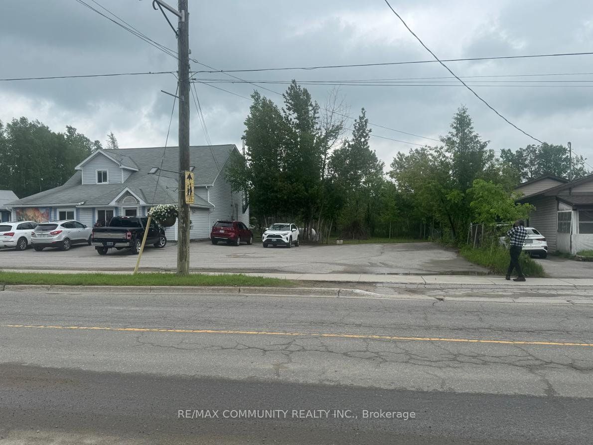 170 Bobcaygeon Road Property Photo 3