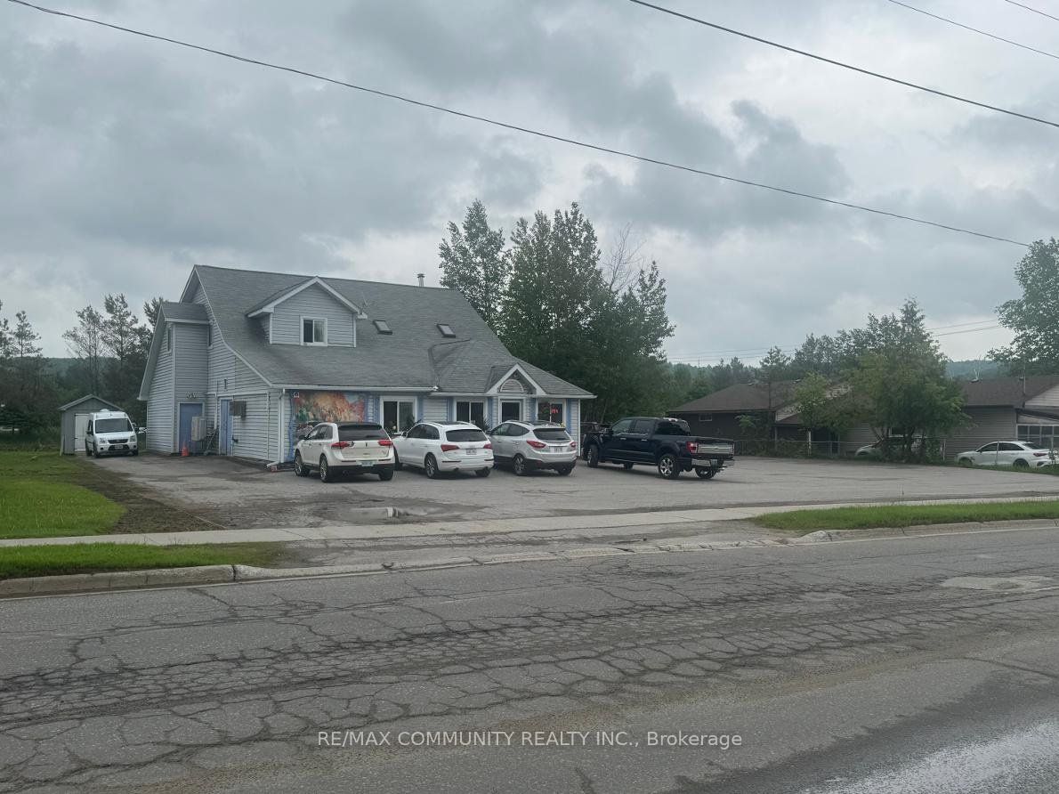 170 Bobcaygeon Road Property Photo 4