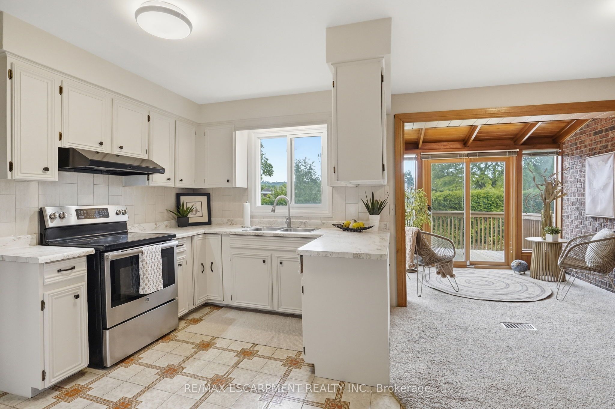 57 Neil Avenue Property Photo 17