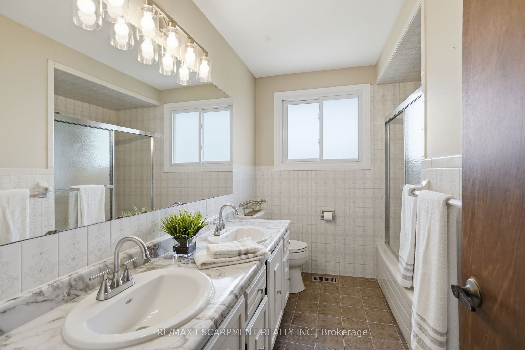 57 Neil Avenue Property Photo 34