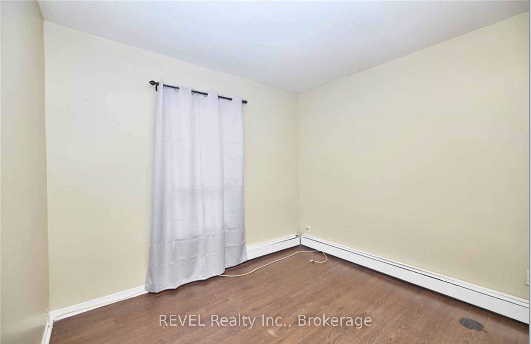 8 Pelham Road Property Photo 6